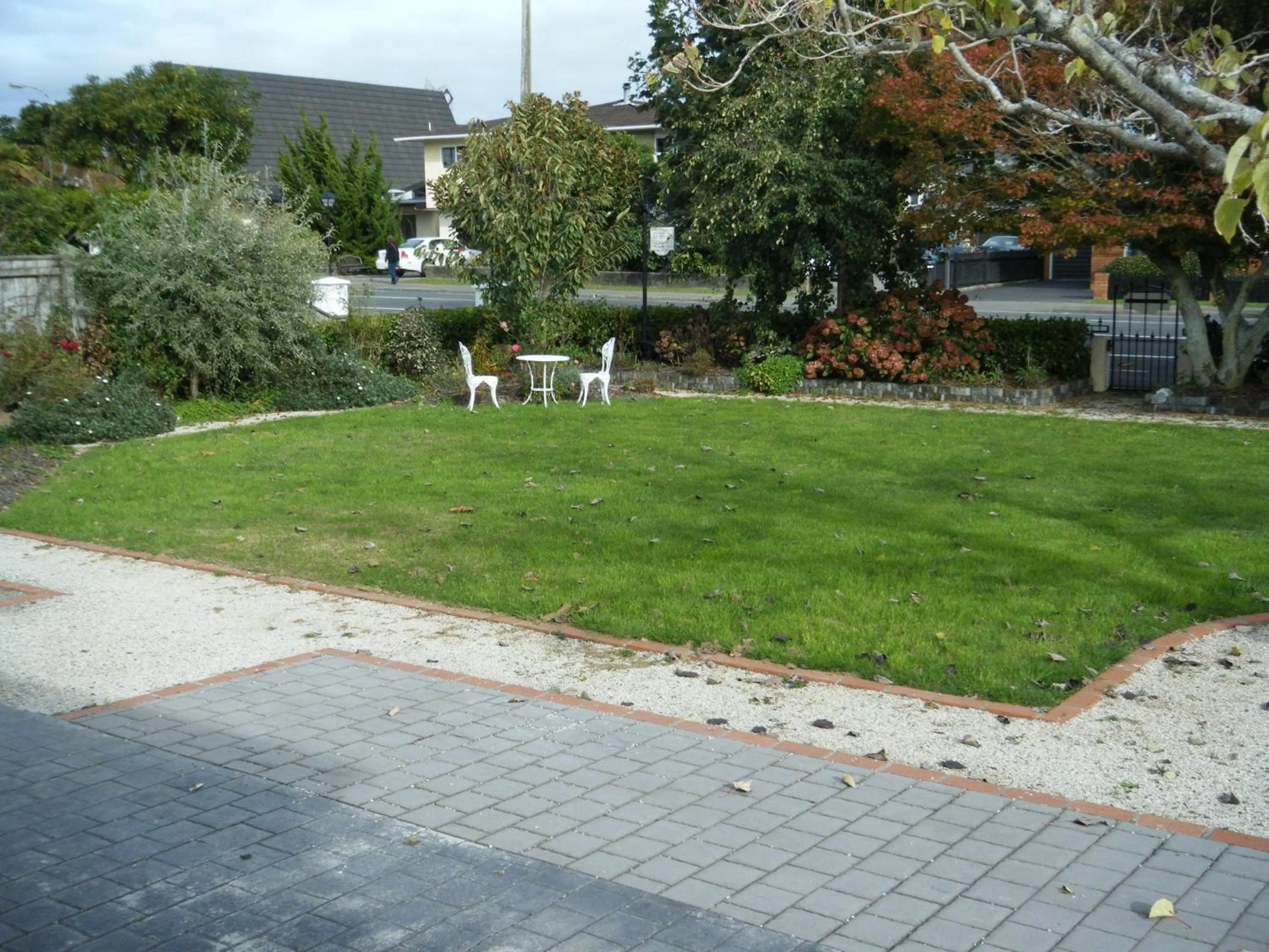 Day in Collingwood Manor