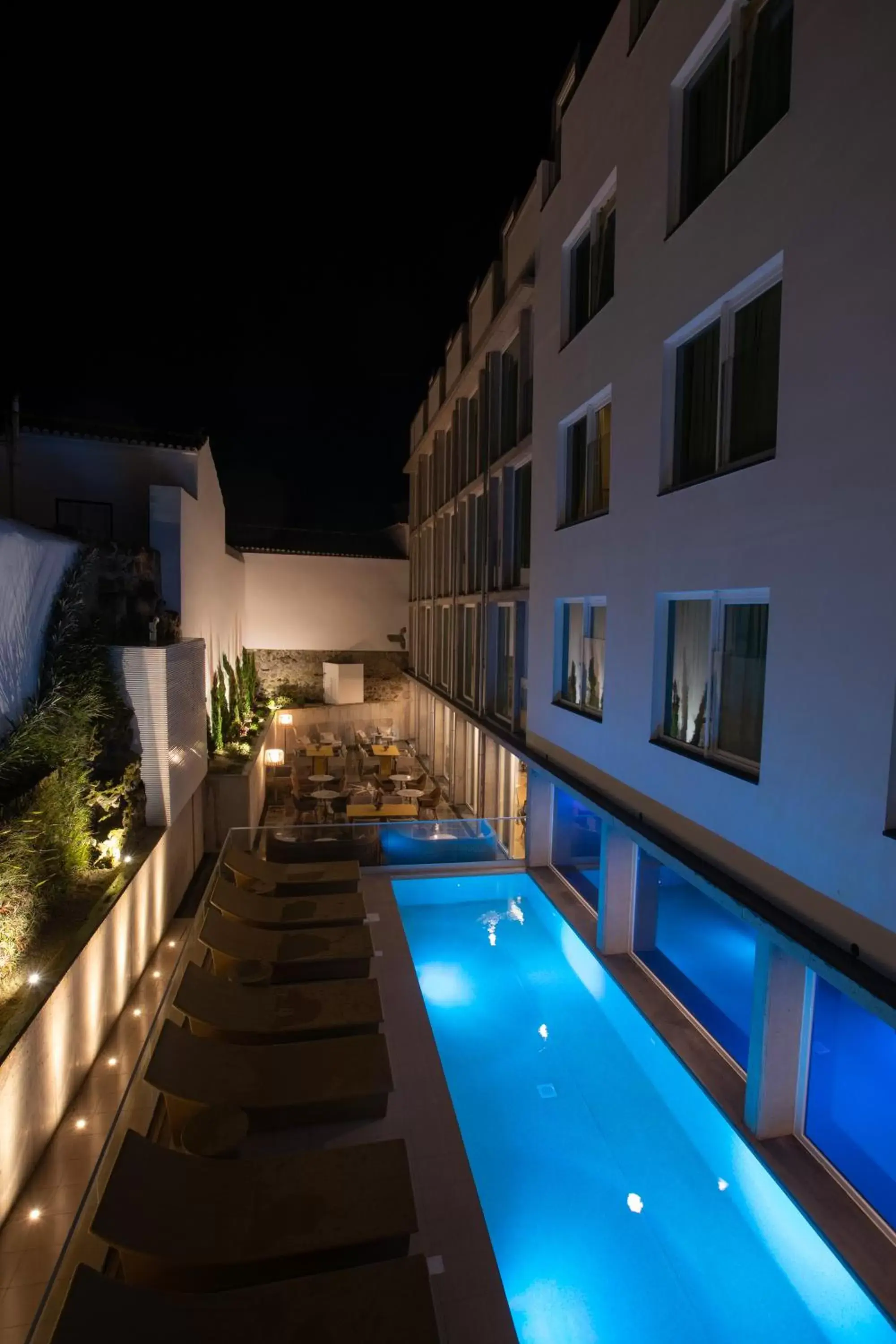 Patio, Swimming Pool in Zenite Boutique Hotel & SPA