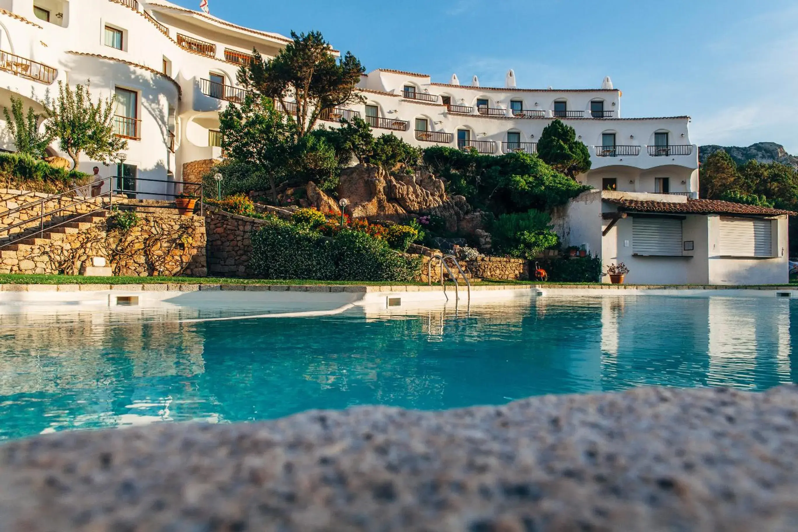 Swimming Pool in Hotel Luci Di La Muntagna