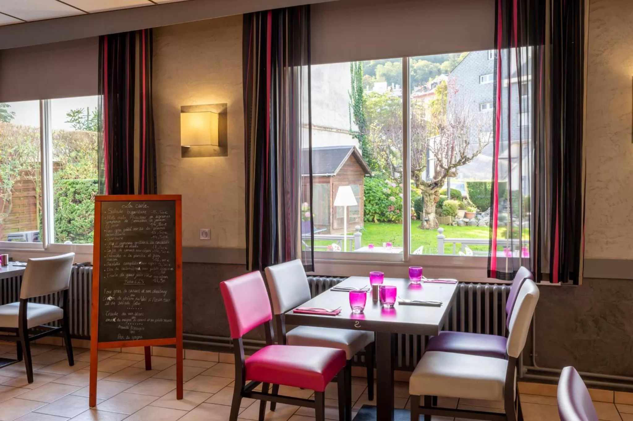 Restaurant/places to eat in Hôtel du Soleil Levant