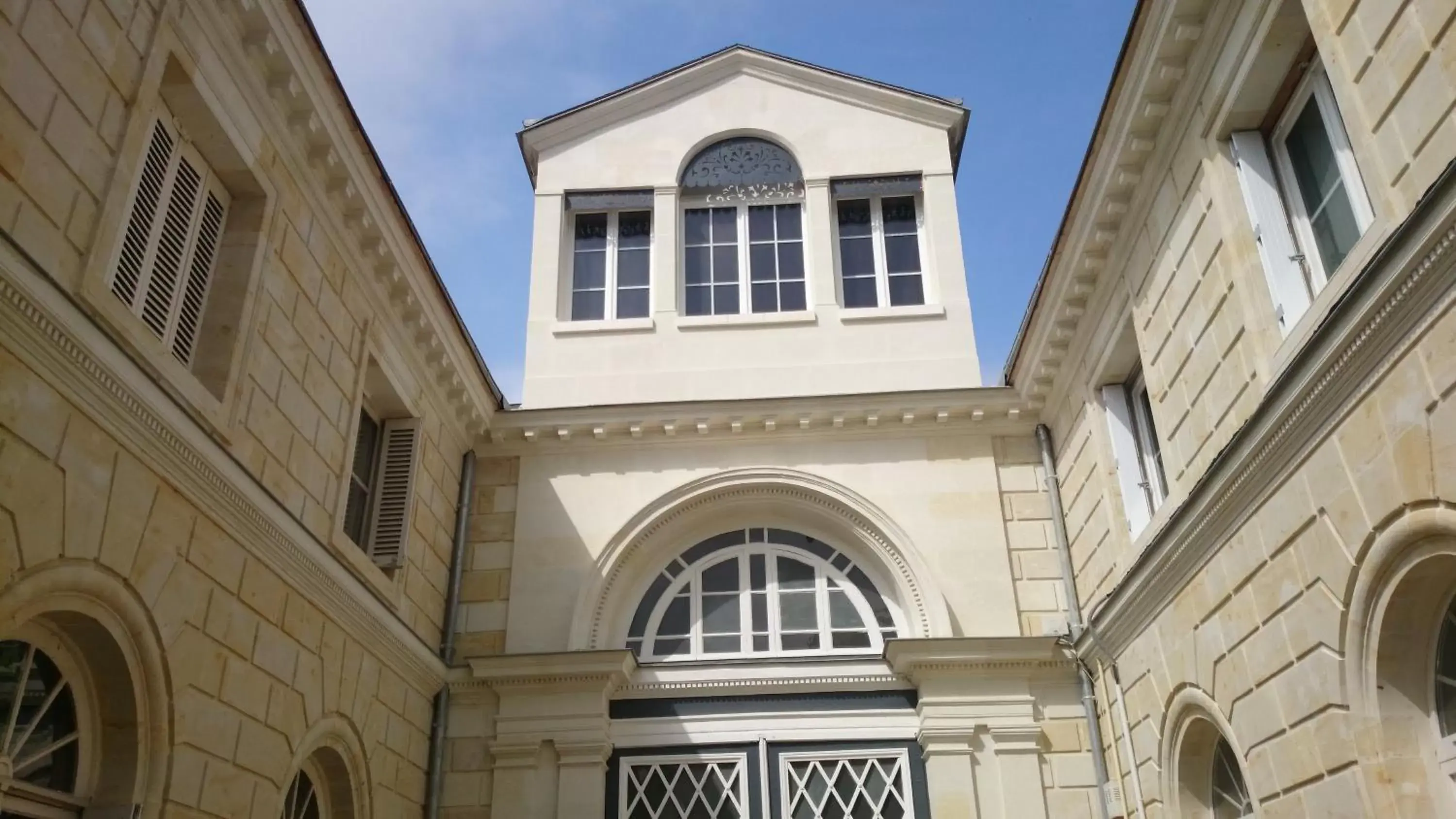 Facade/entrance, Property Building in Chambres d'hôtes Les Perce Neige