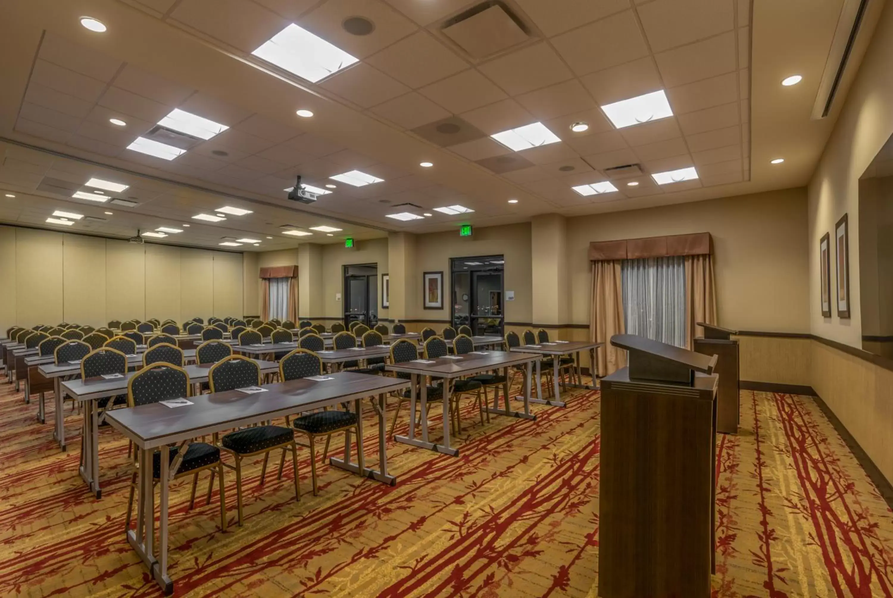 Meeting/conference room in Holiday Inn Express & Suites Denver South - Castle Rock, an IHG Hotel