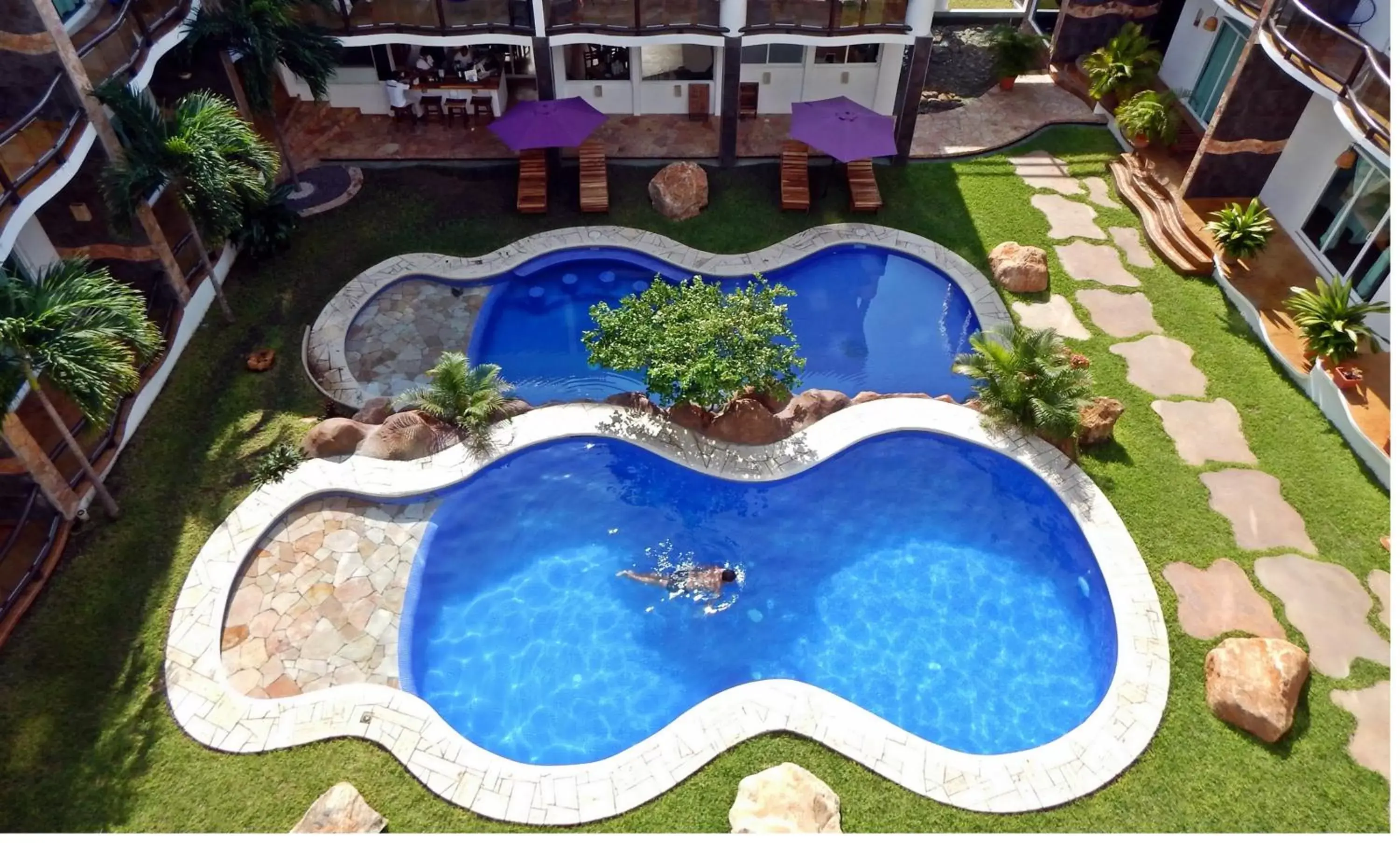 Swimming pool, Pool View in Hotel Rockaway