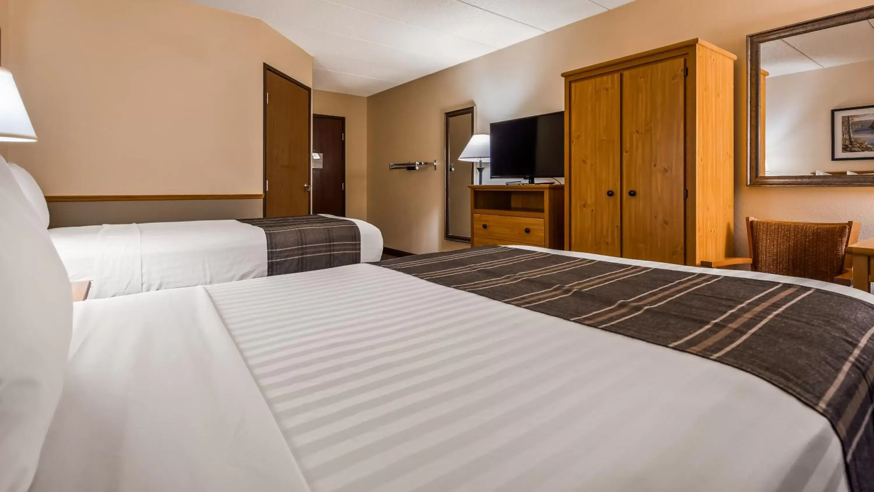 Photo of the whole room, Bed in Best Western Bemidji