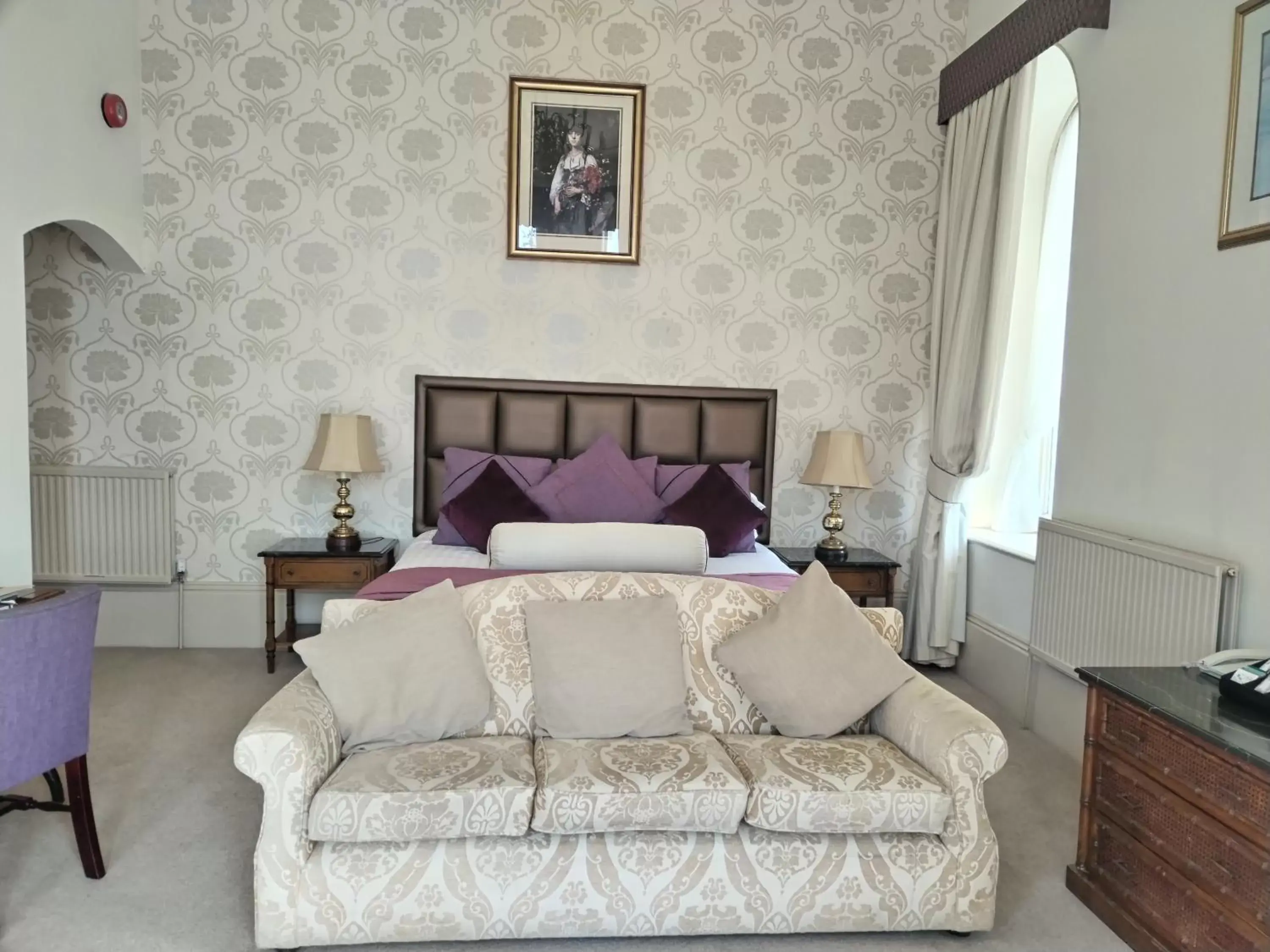 Superior Double Room in Abbey Sands Hotel Superior Double Room in Abbey Sands Hotel