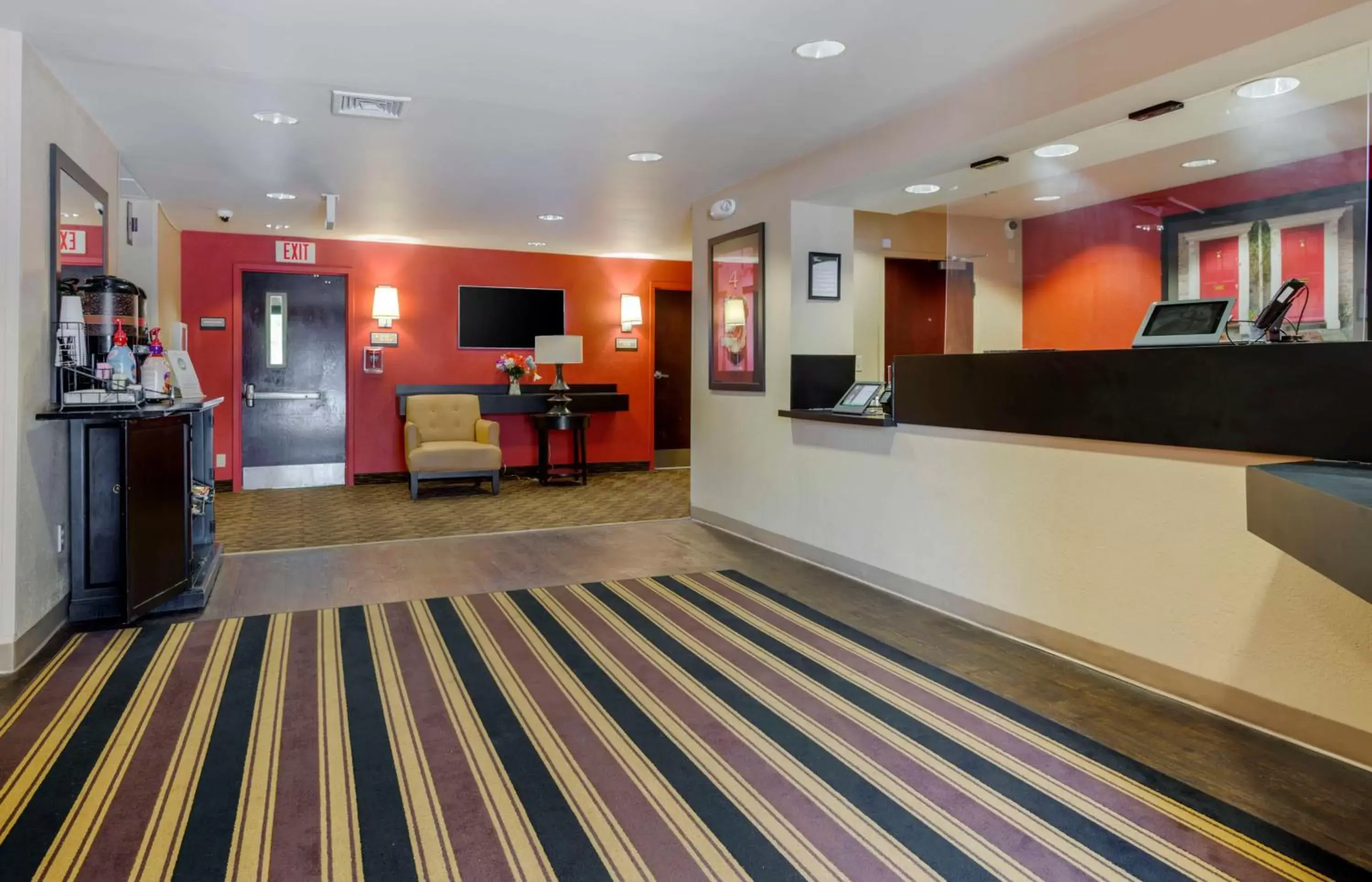 Lobby or reception, Lobby/Reception in Extended Stay America Suites - Ramsey - Upper Saddle River