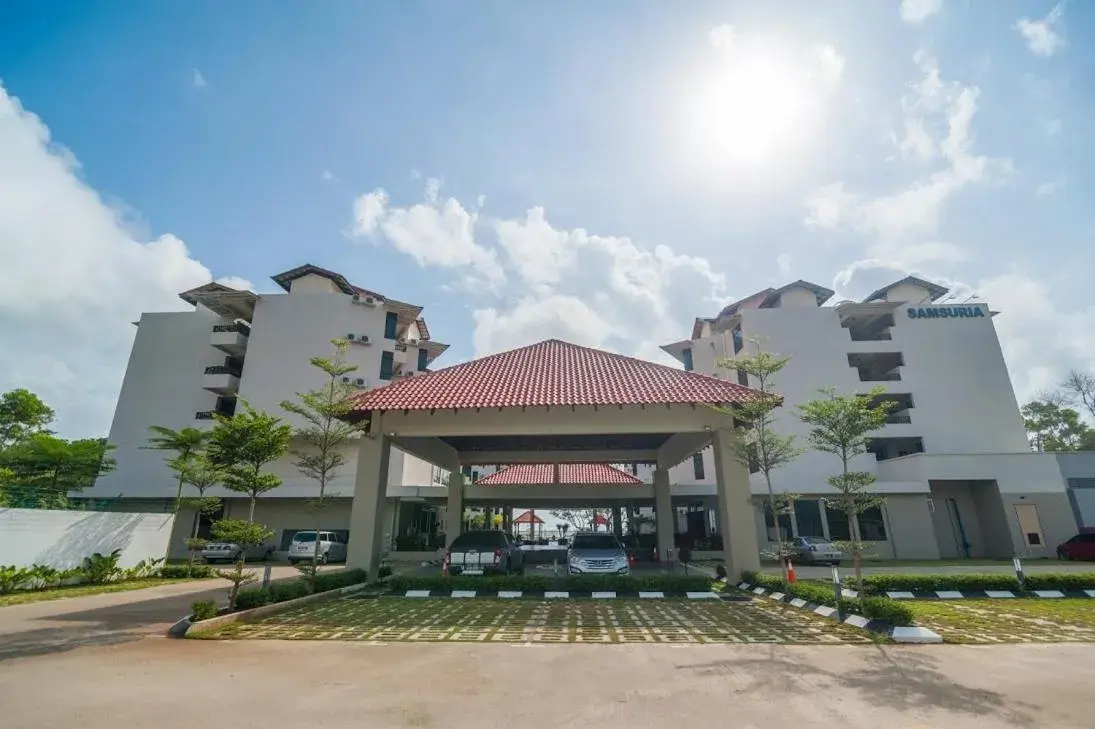 Property Building in Samsuria Beach Resort & Residence