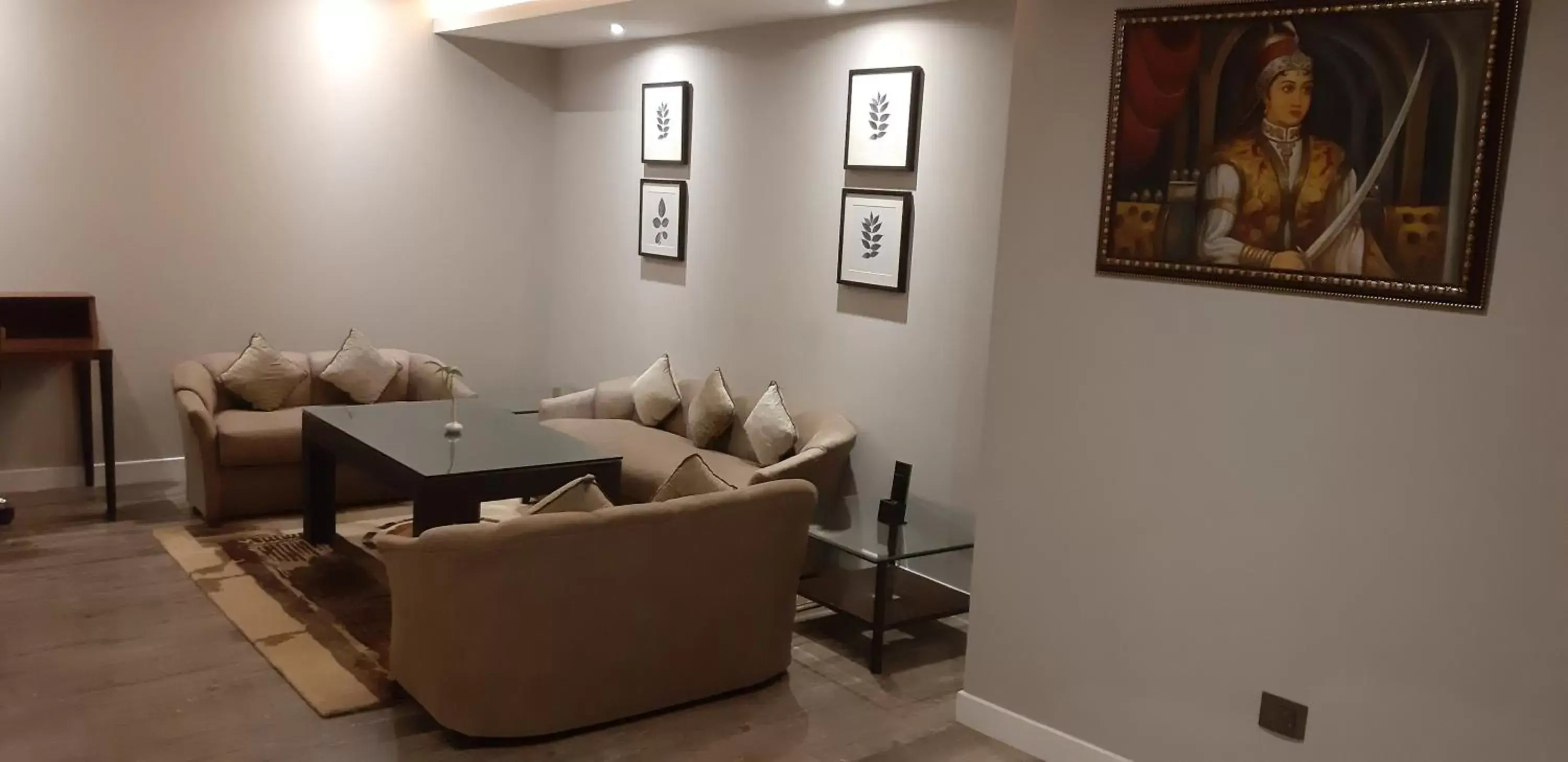 Living room, Seating Area in Country Inn & Suites By Radisson Jammu