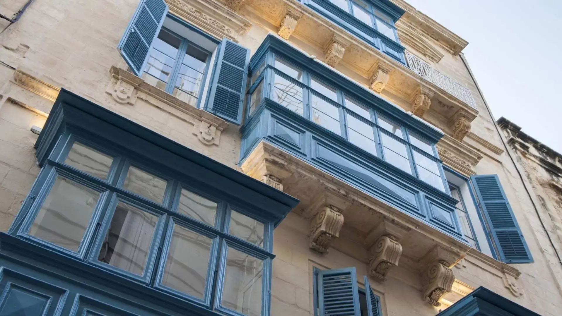 Facade/entrance in AX The Saint John Facade/entrance in AX The Saint John