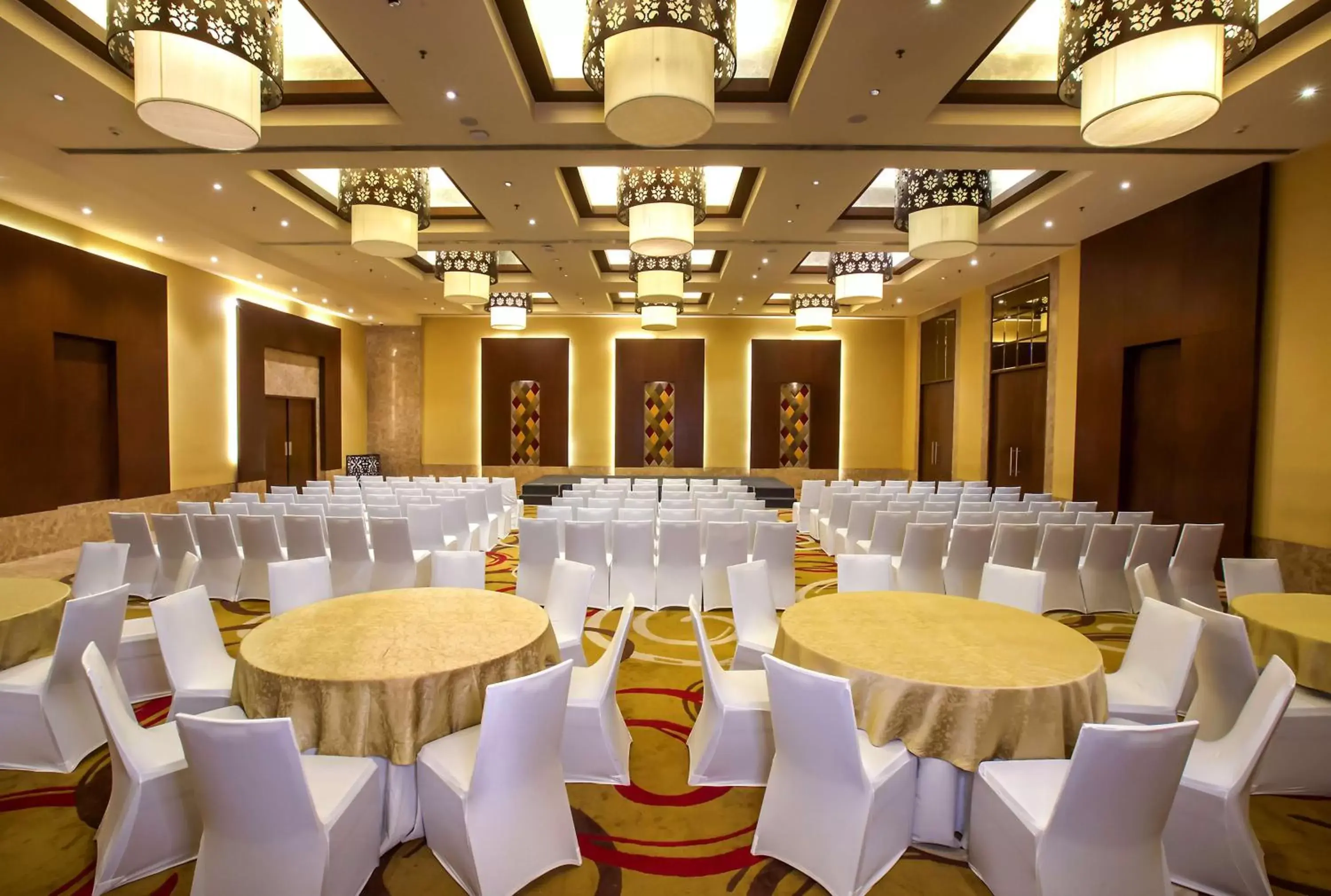 On site, Banquet Facilities in Radisson Blu Hotel Chennai City Centre