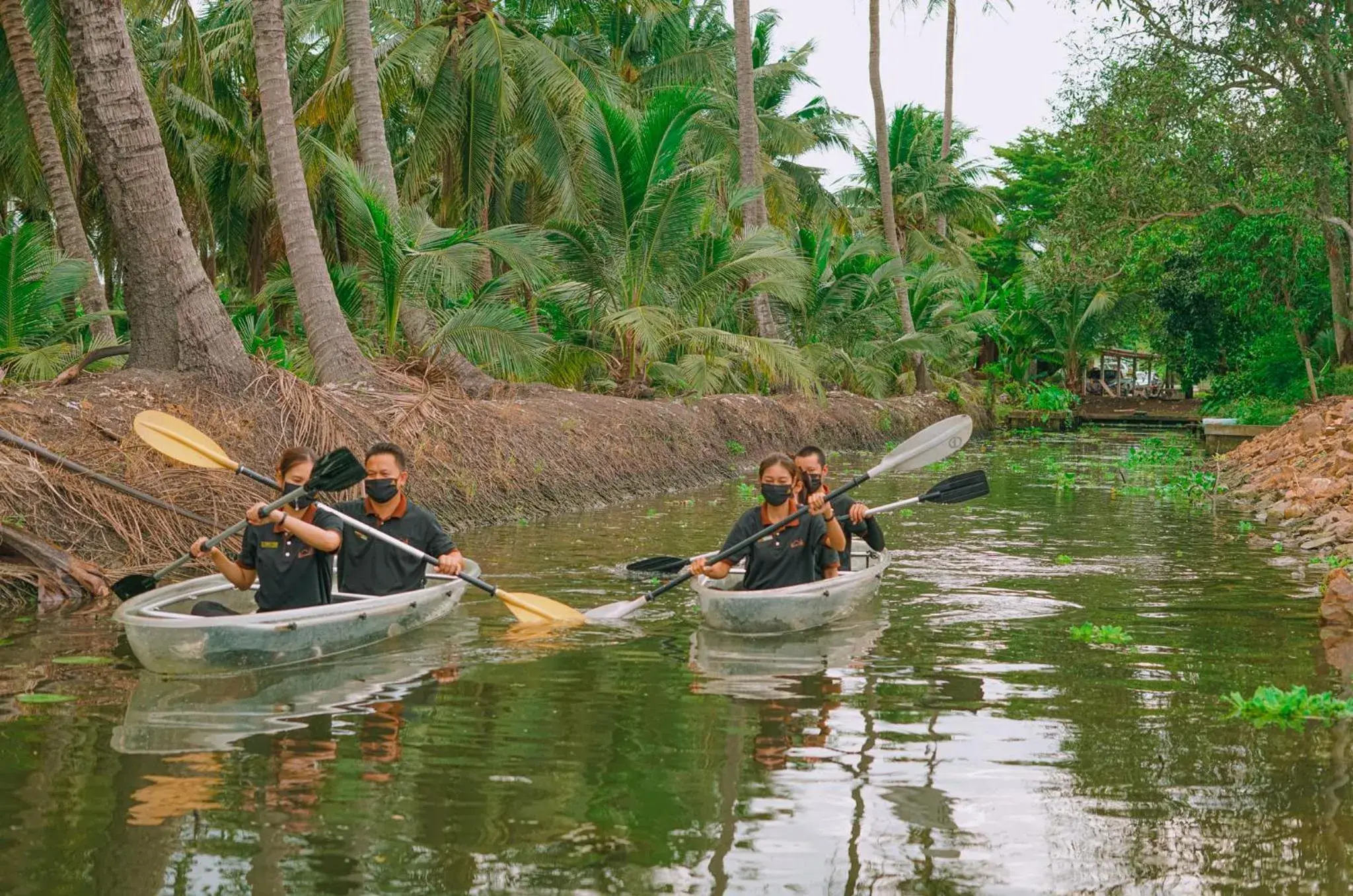 Activities, Canoeing in Khum Damnoen Resort