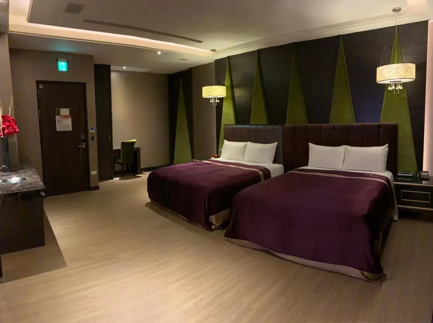 Bed in Han Guan Motel