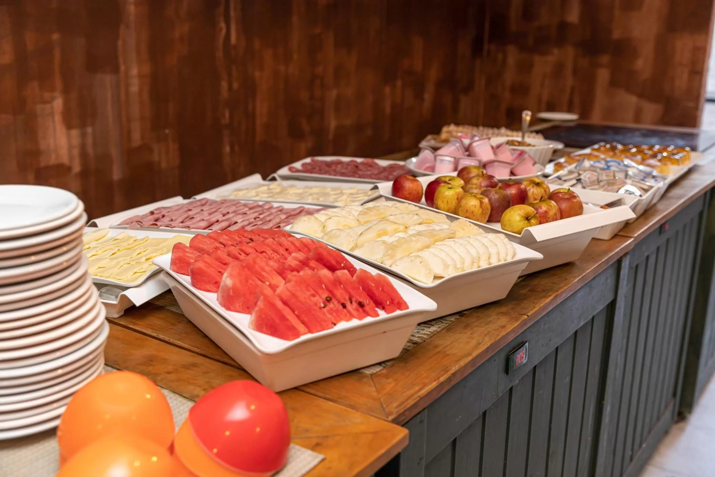 Breakfast in H4 La Residence Paulista