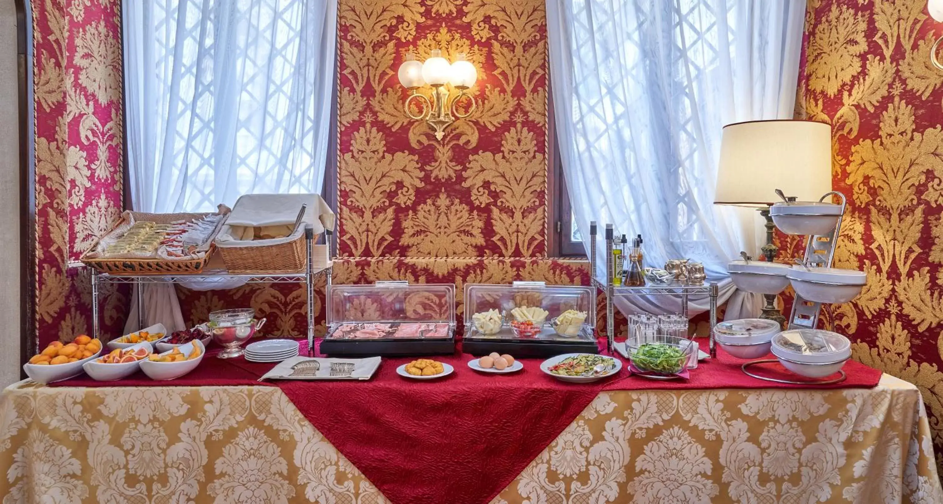 Food in Hotel Bel Sito e Berlino