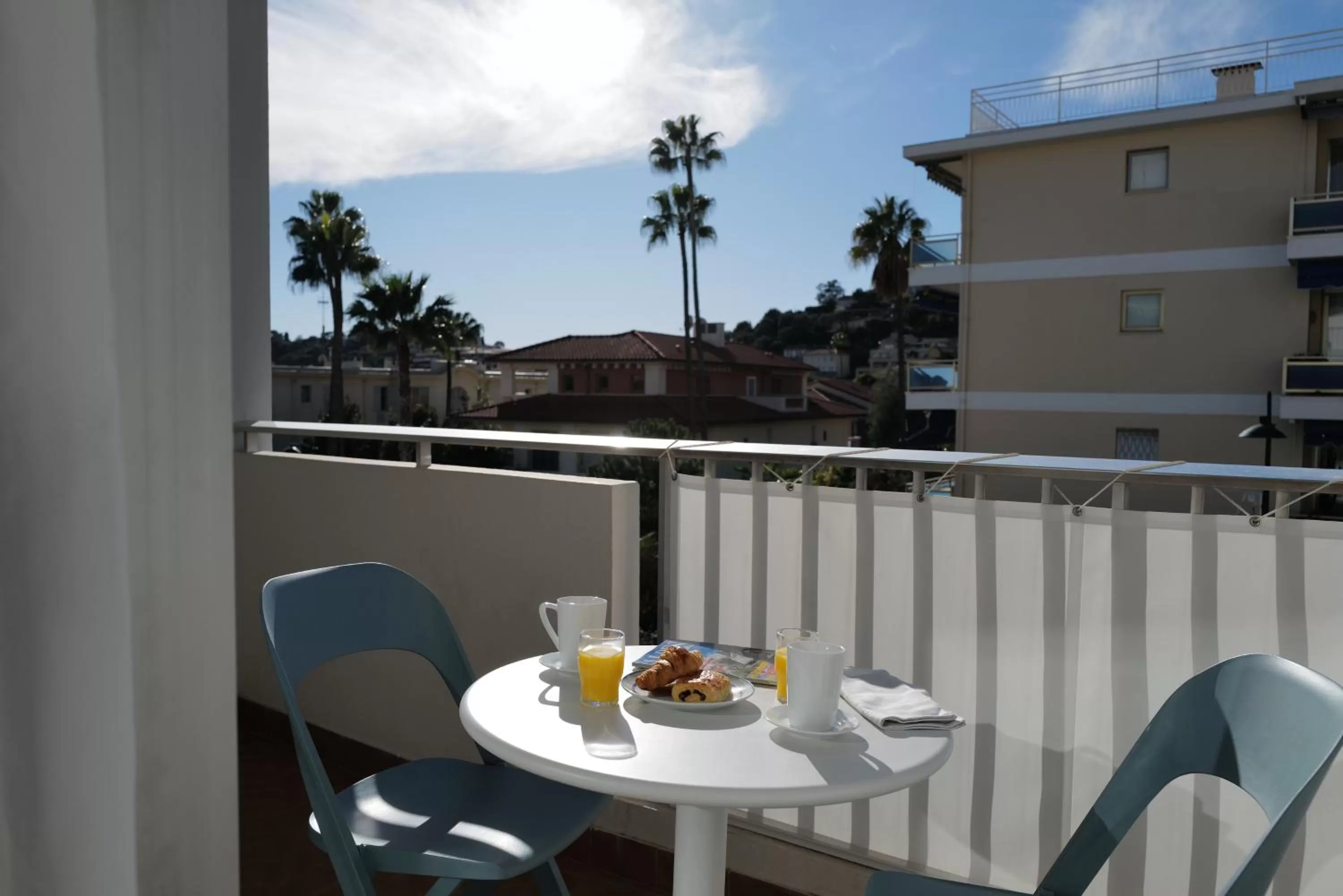 Balcony/Terrace in Résidence Carlton - Rénovée avec Piscine