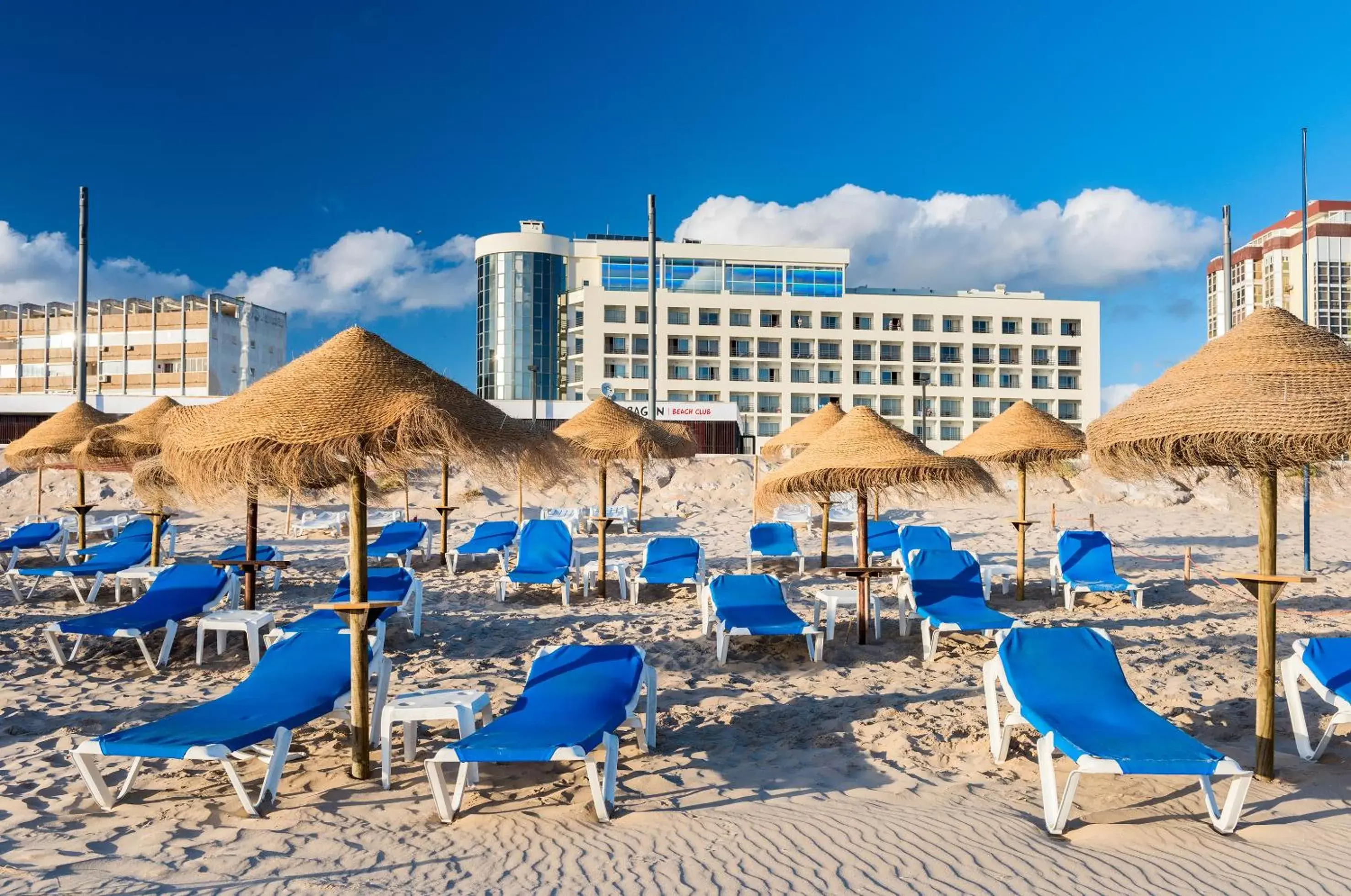 Beach in TRYP by Wyndham Lisboa Caparica Mar