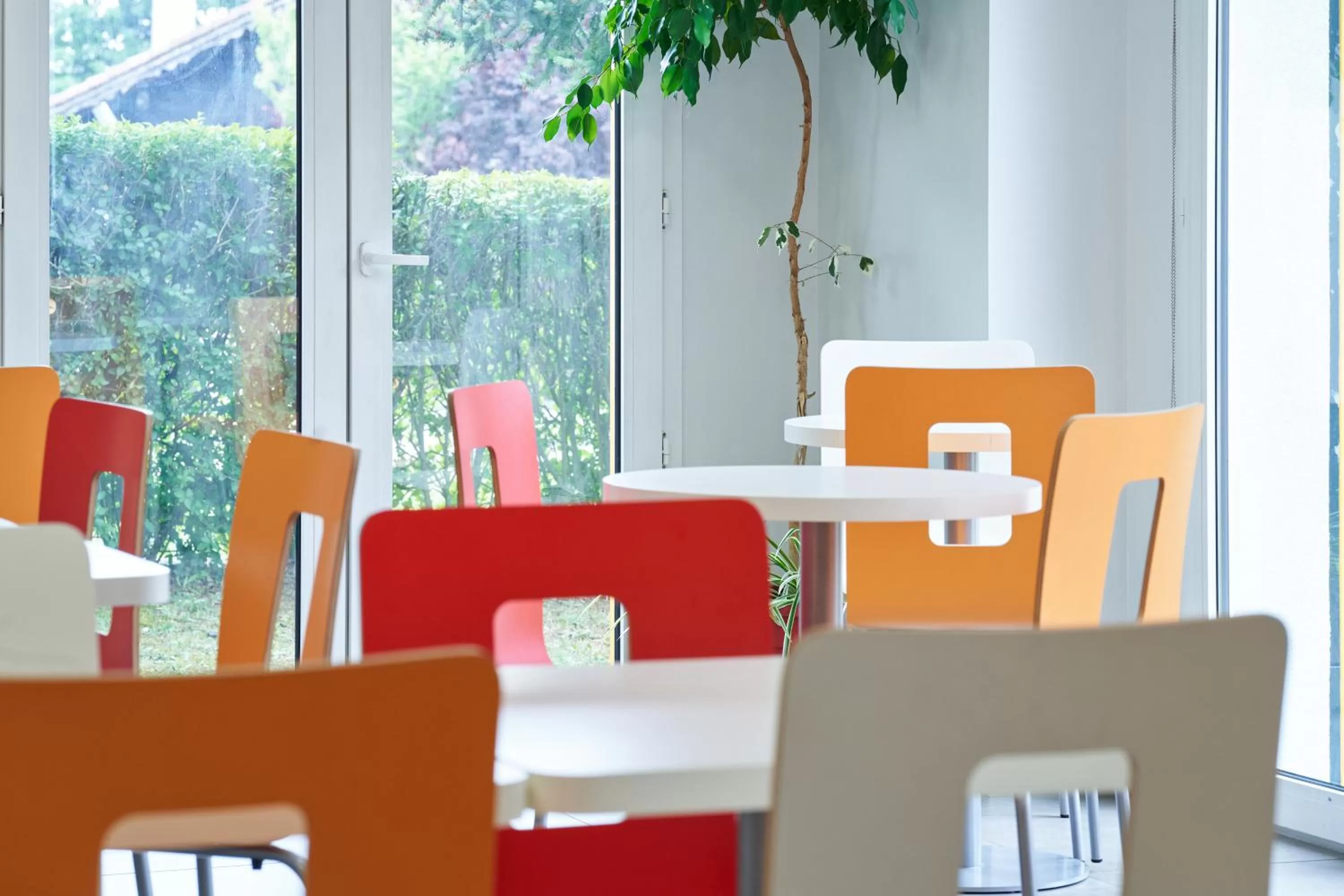 Dining area, Restaurant/Places to Eat in Premiere Classe Nancy Sud - Ludres