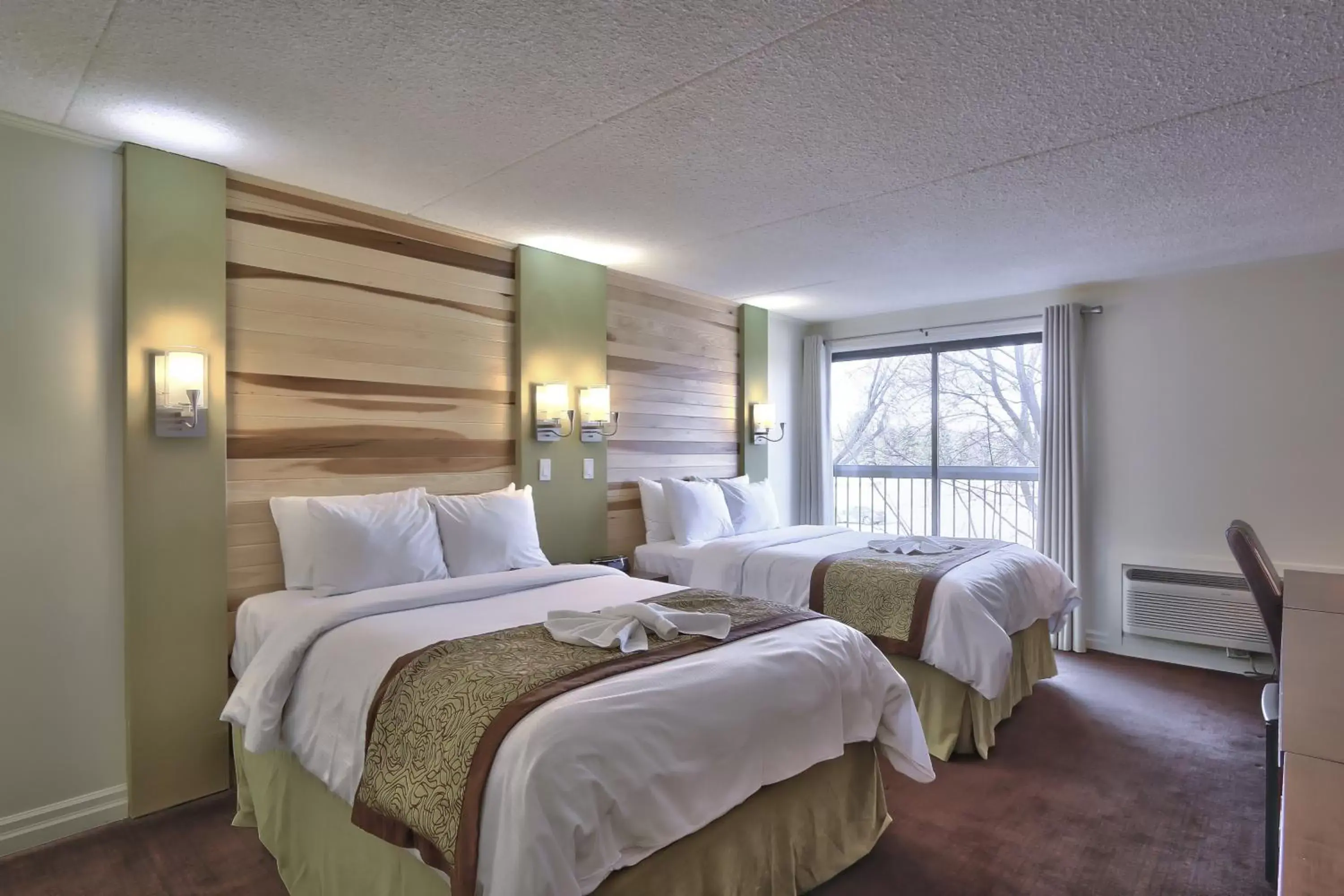 Standard Double Room in Blue Mountain Resort Inn