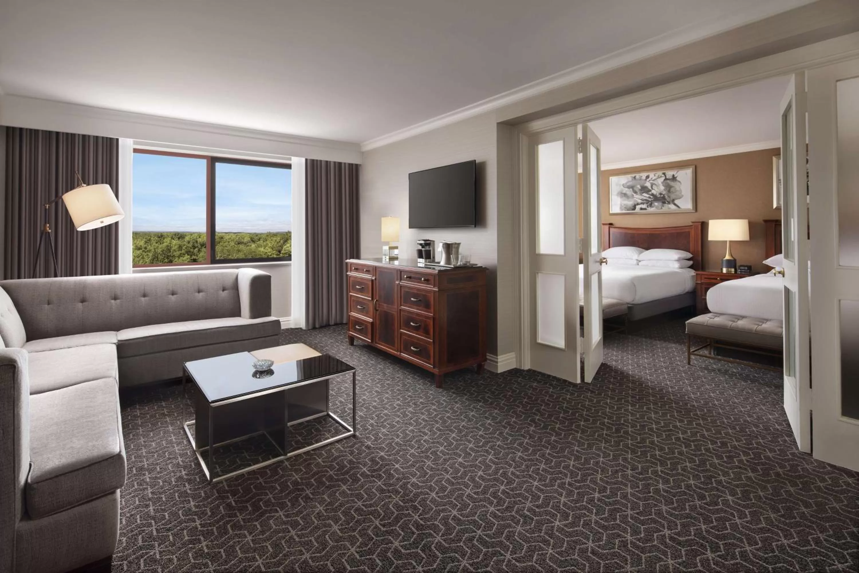 Bedroom, Bed in Hilton Short Hills