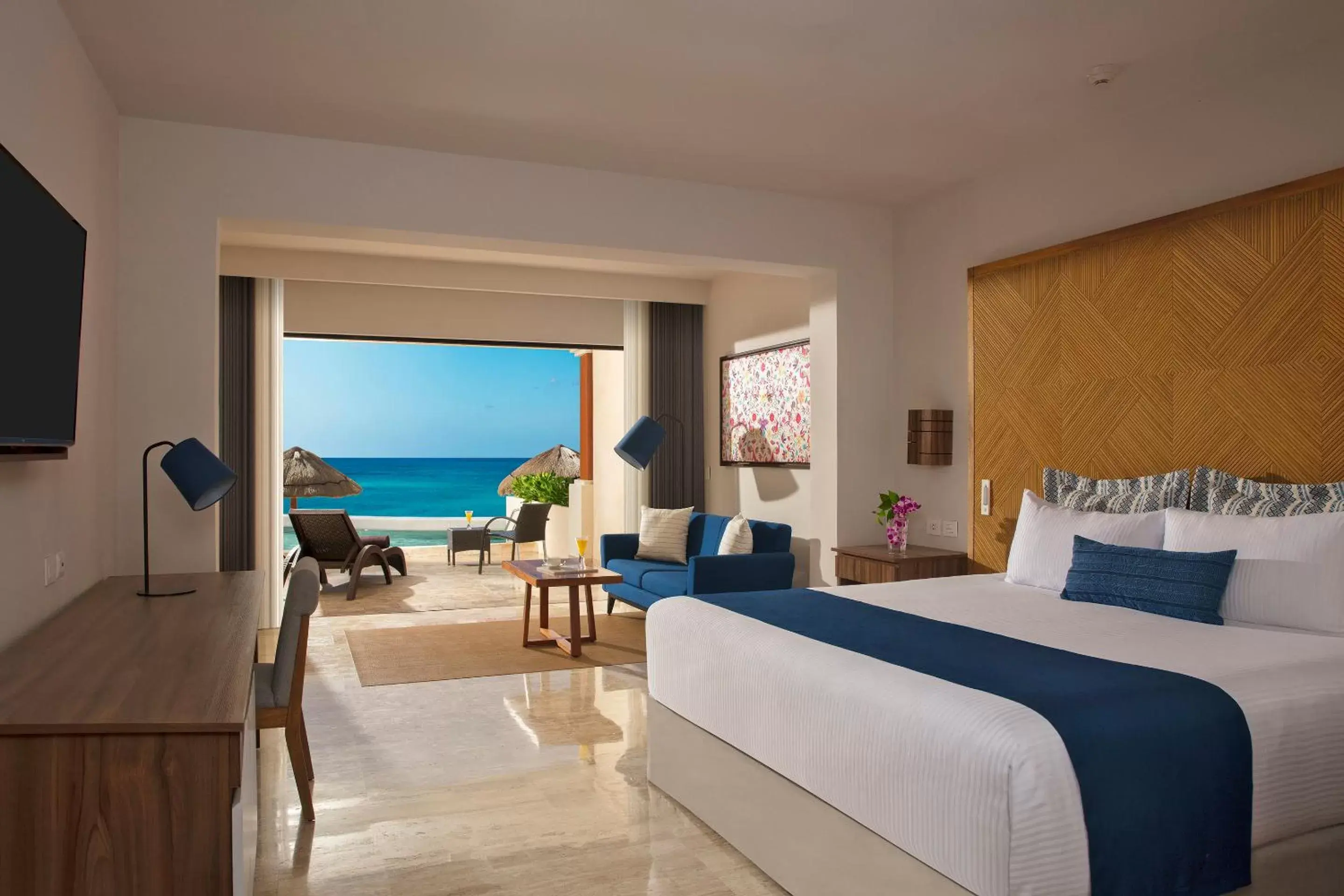 Preferred Club Junior Suite Beach Front Swim Out Triple in Dreams Sapphire Resort & Spa Preferred Club Junior Suite Beach Front Swim Out Triple in Dreams Sapphire Resort & Spa