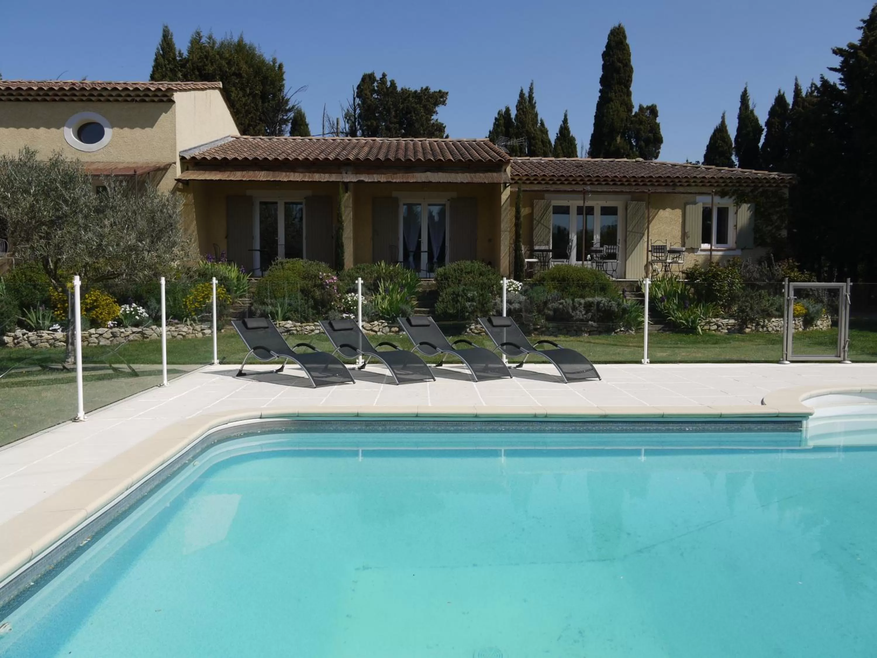 Property Building in Mas des Marguerites