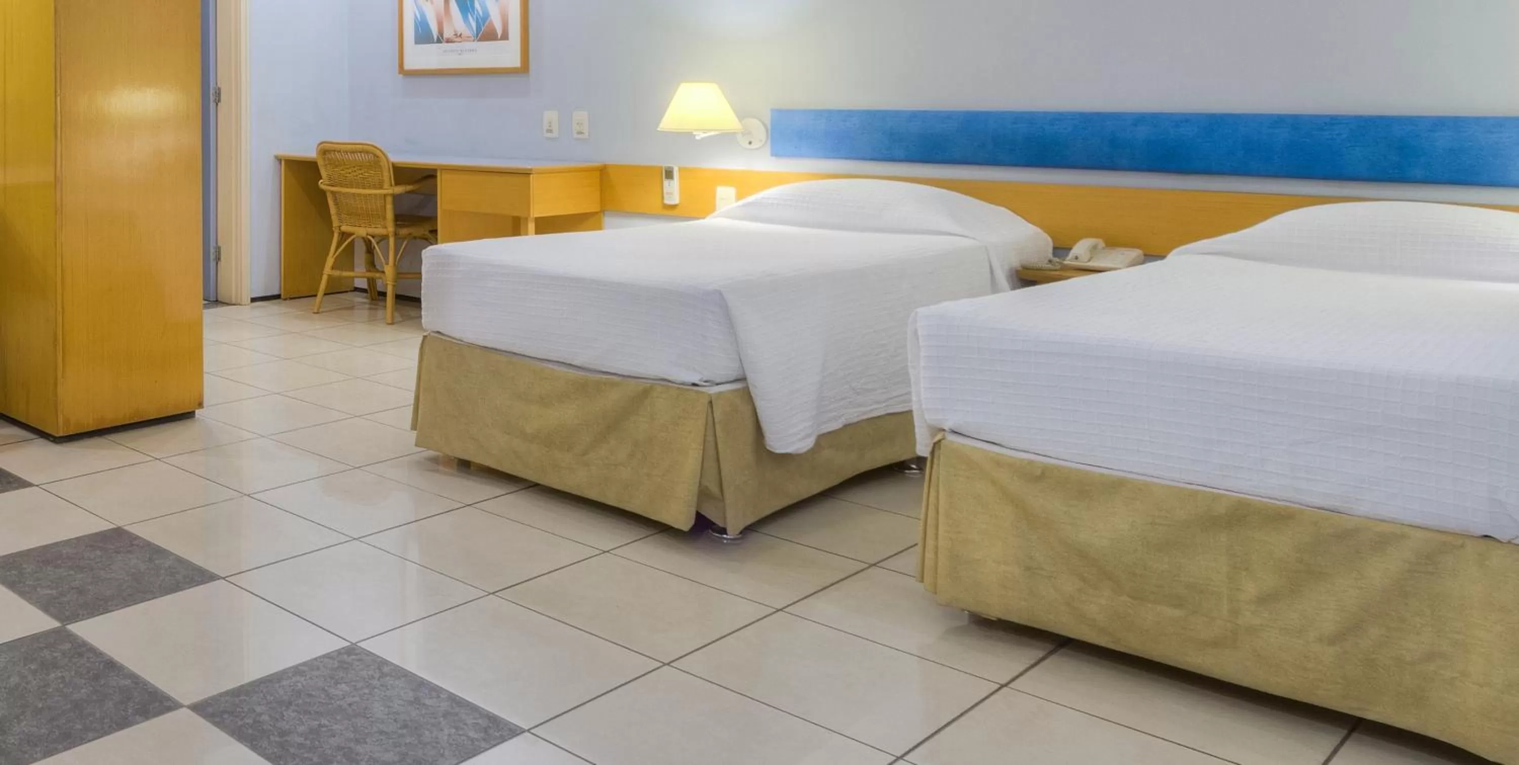 Bedroom, Bed in Iate Plaza Hotel