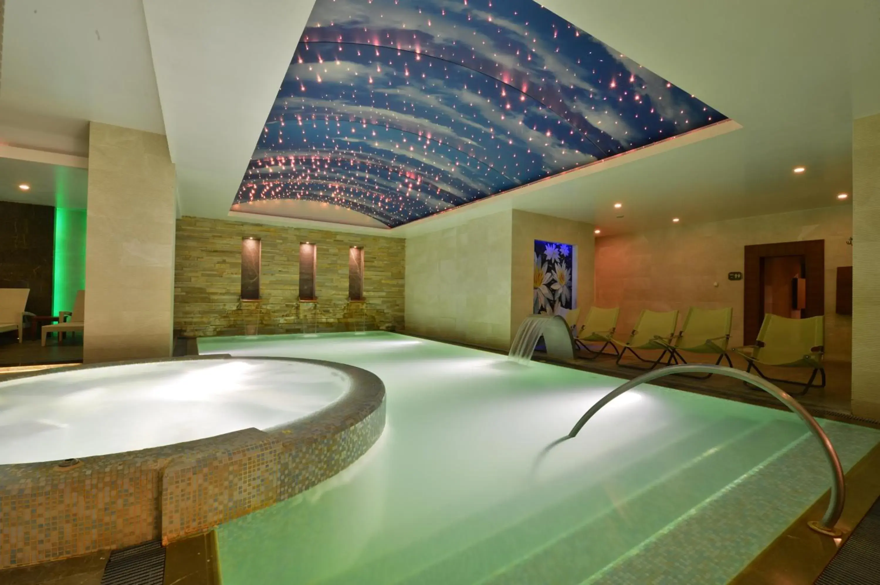 Activities, Swimming Pool in Marigold Thermal & Spa Hotel Bursa