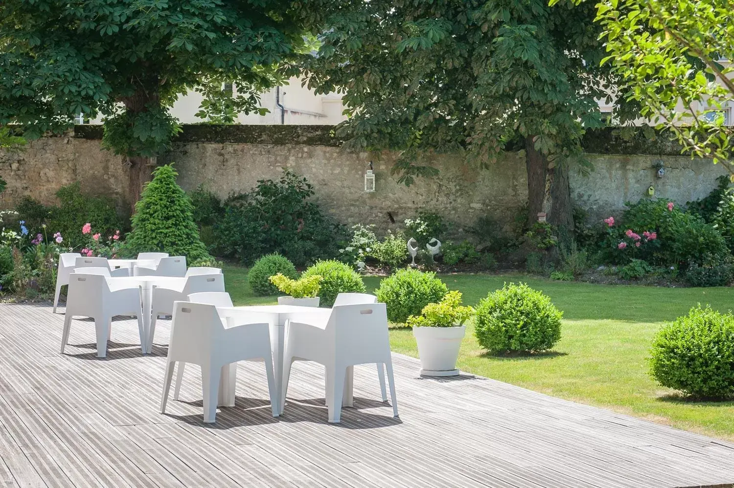 Banquet Facilities in Le Petit Matin