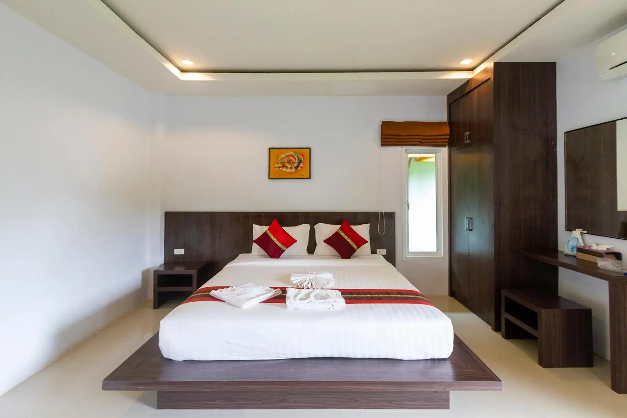 Bedroom, Bed in Lanta Lapaya Resort