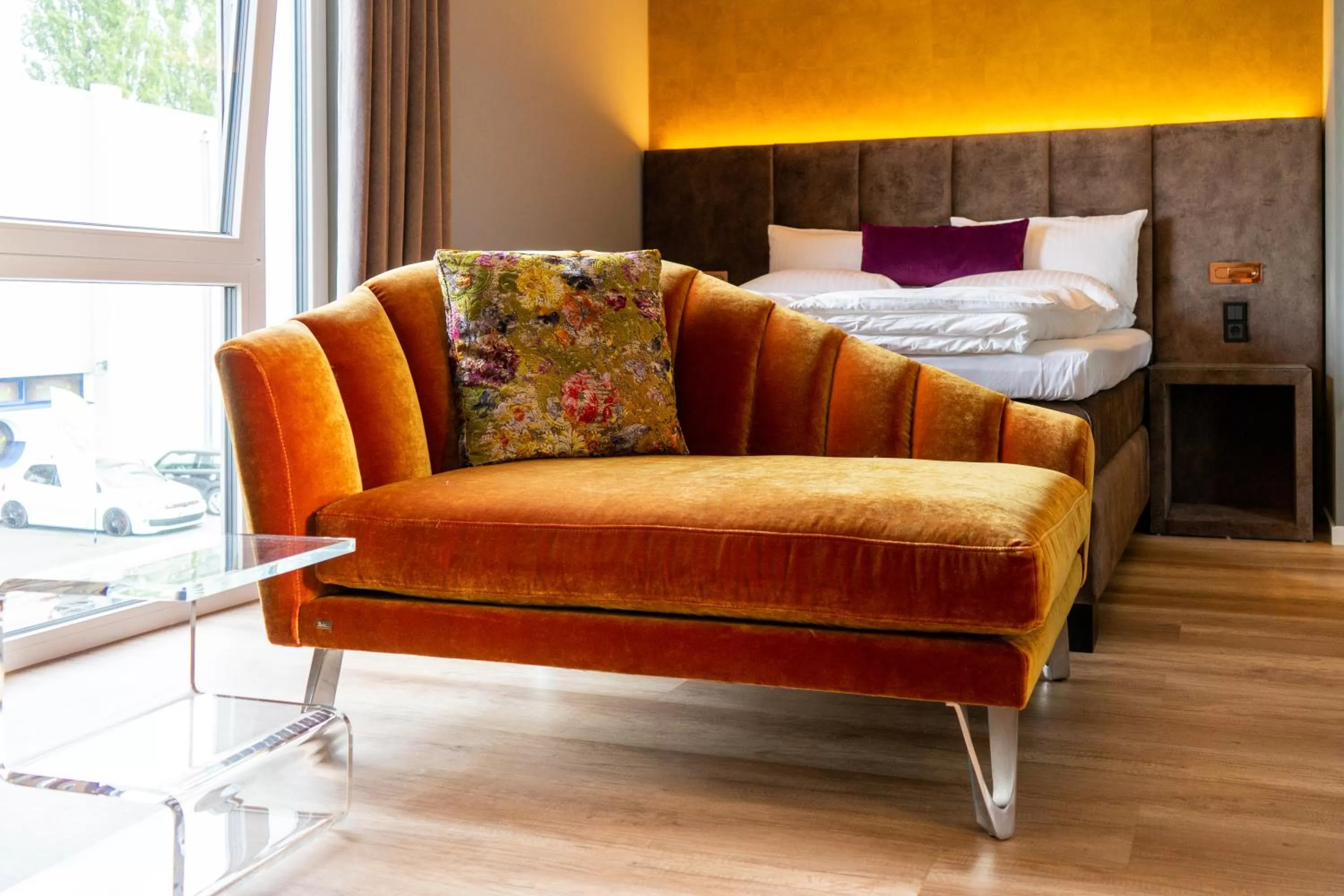 Decorative detail, Bed in Motel24