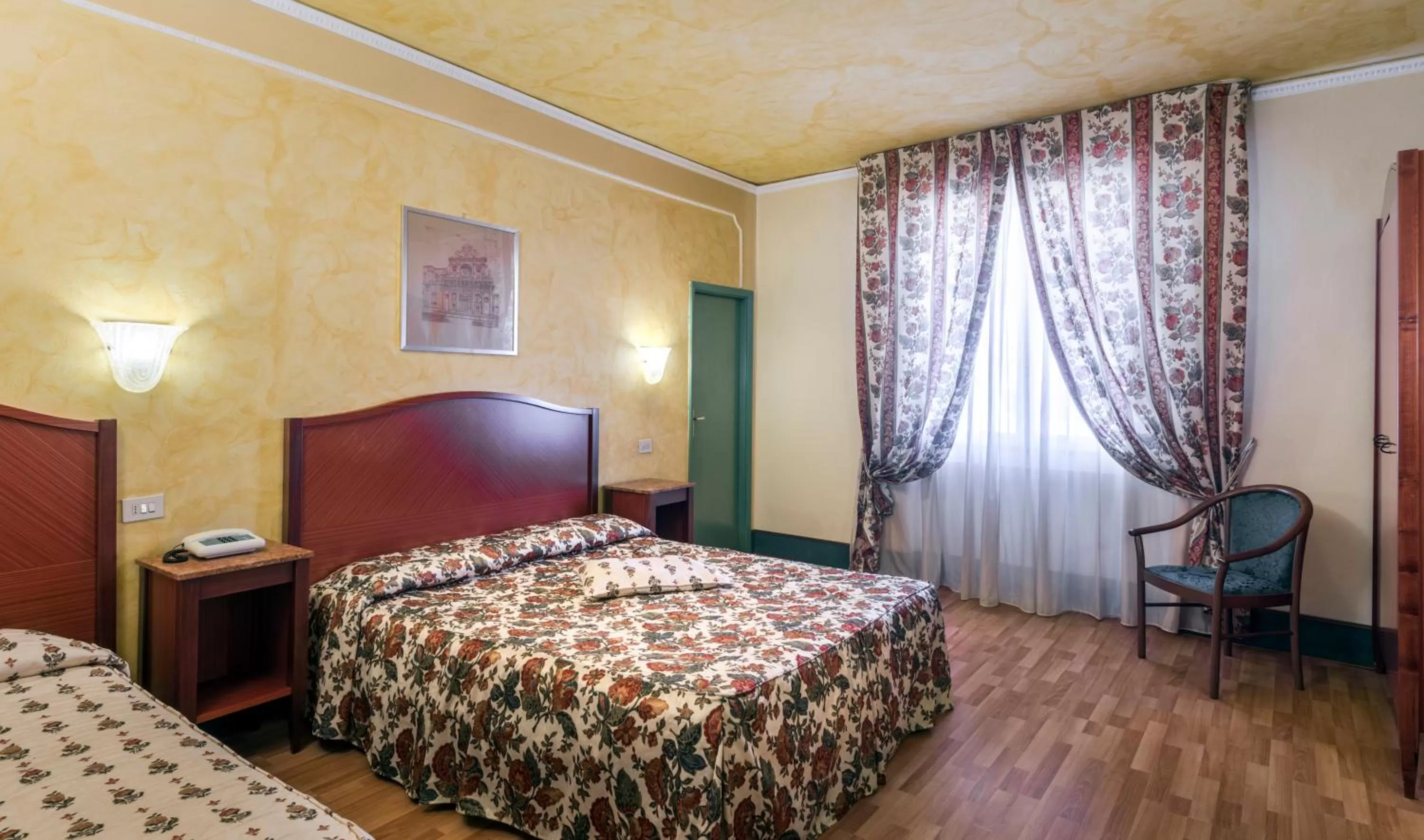 Bedroom, Bed in Hotel Minerva Palace