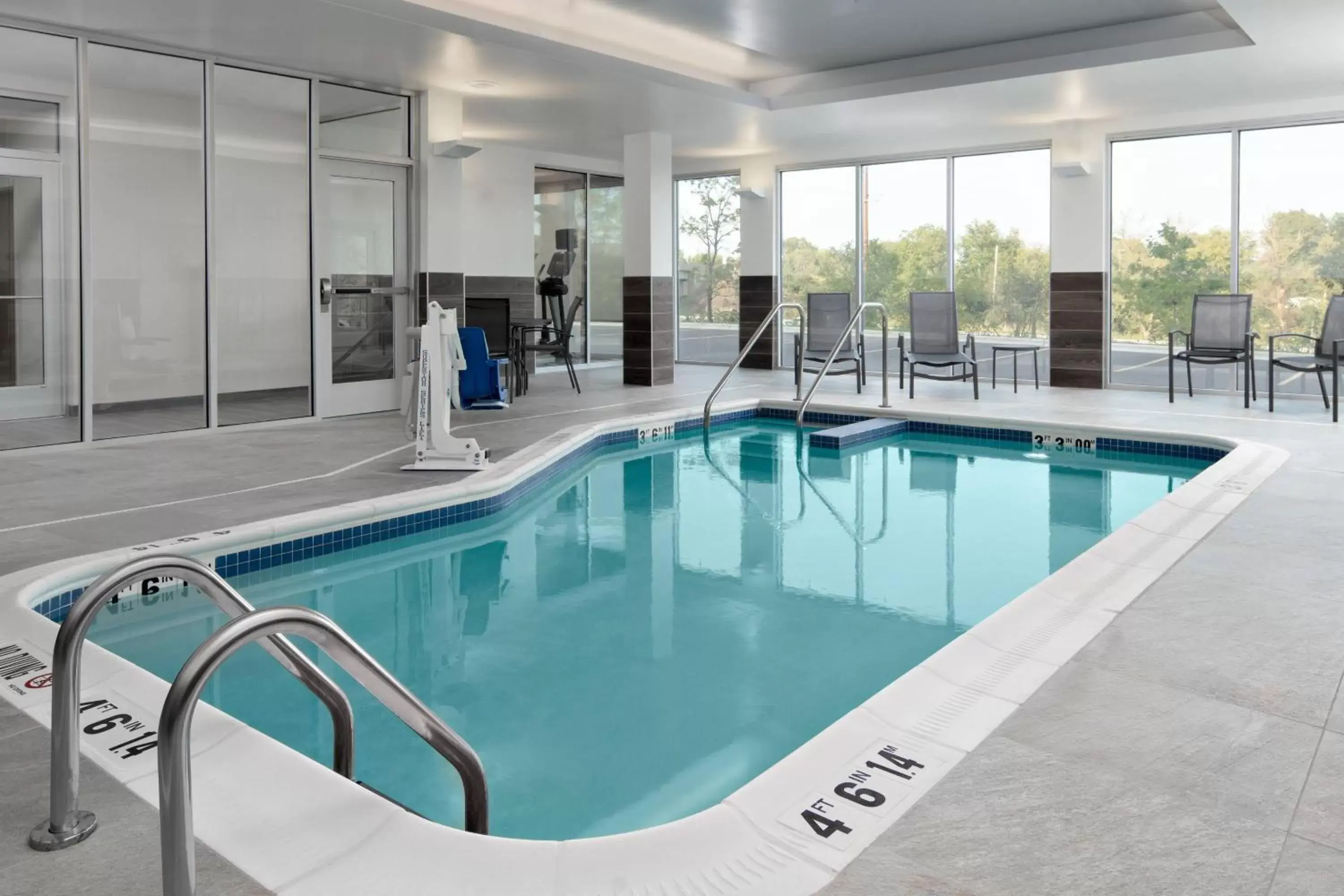 Swimming Pool in Fairfield Inn & Suites by Marriott Lake Geneva