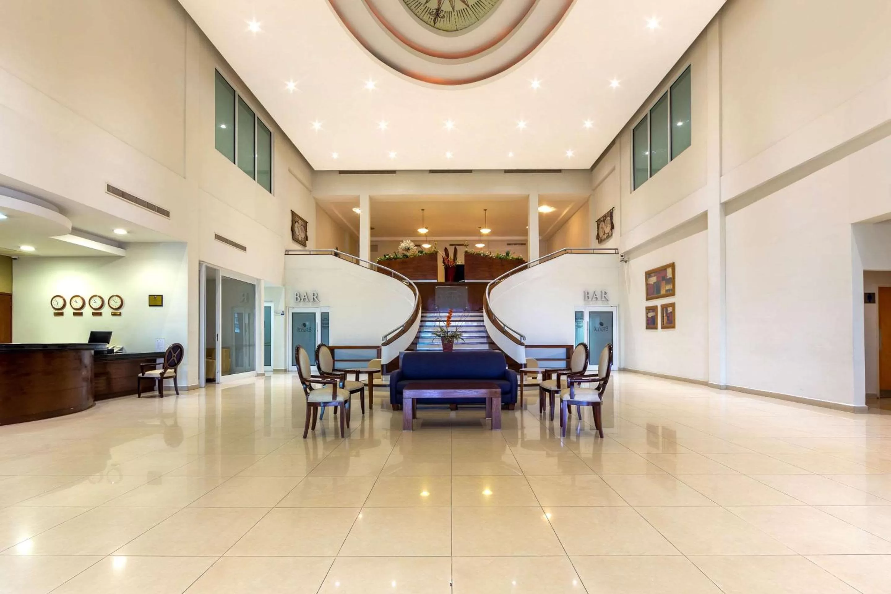 Lobby or reception in Comfort Inn Monterrey Norte