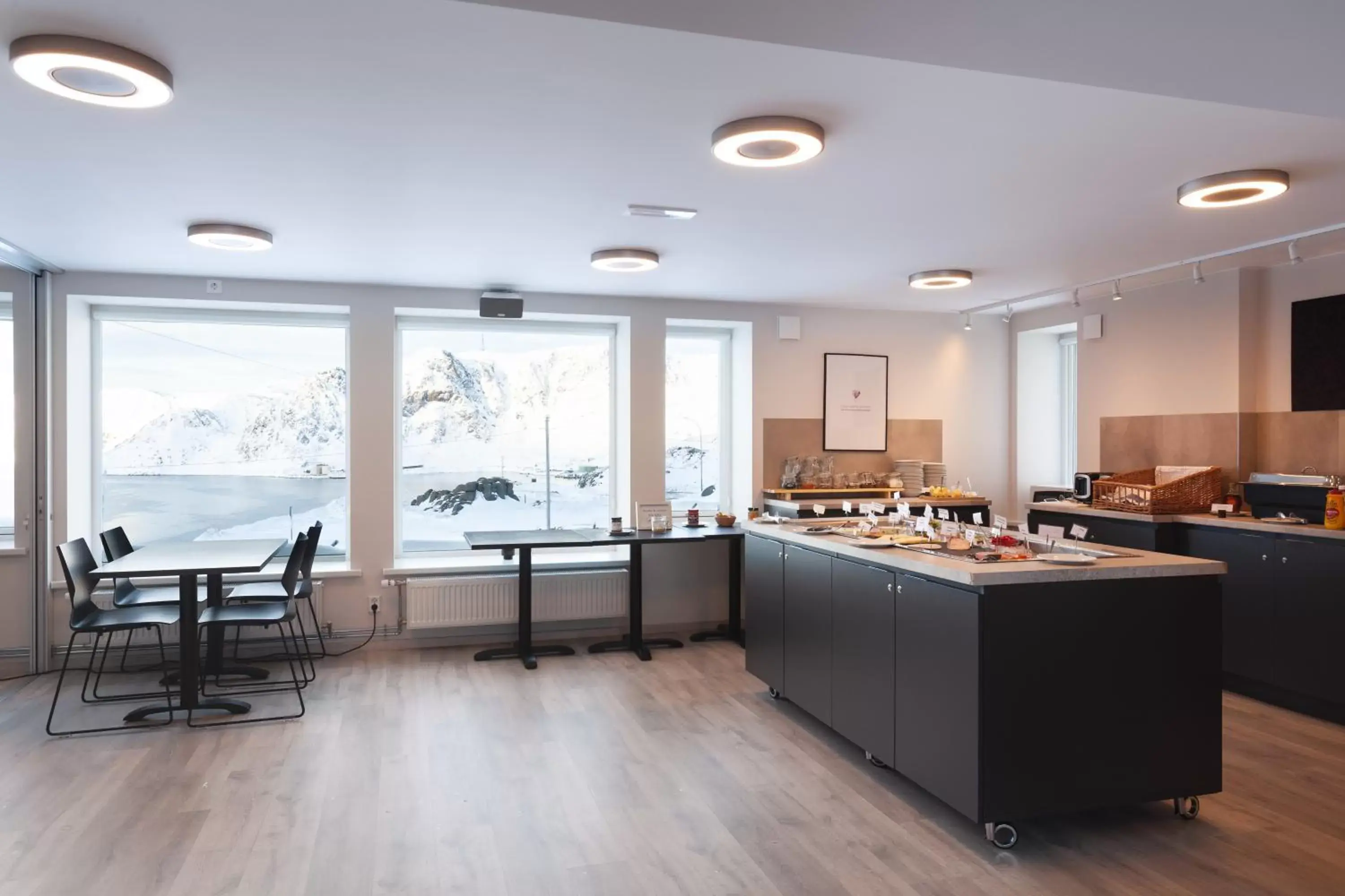 Breakfast in The View Breakfast in The View