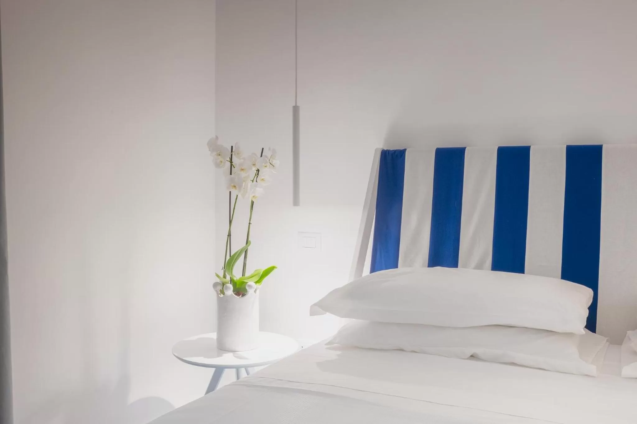 Photo of the whole room, Bed in Near Ortigia