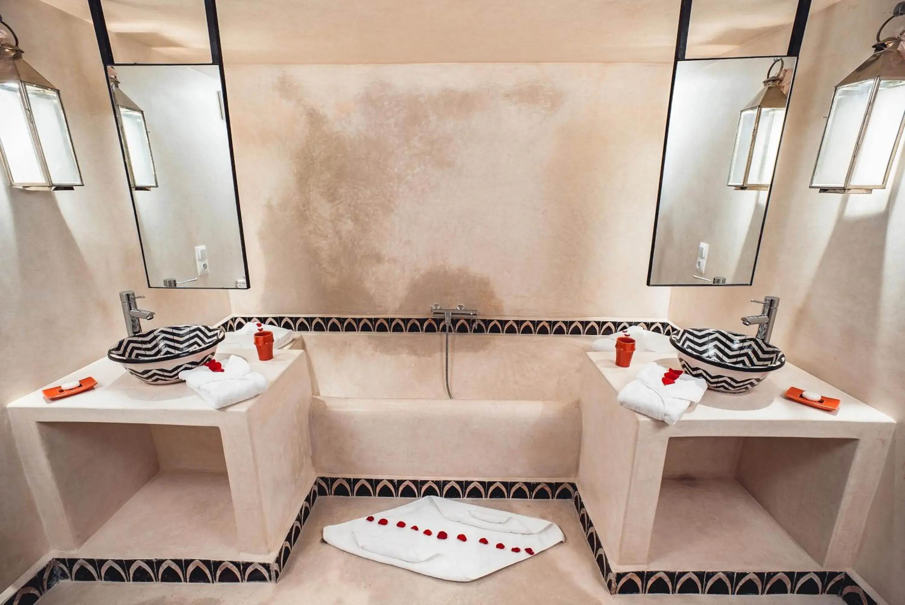 Bathroom in Riad Ambre et Epices