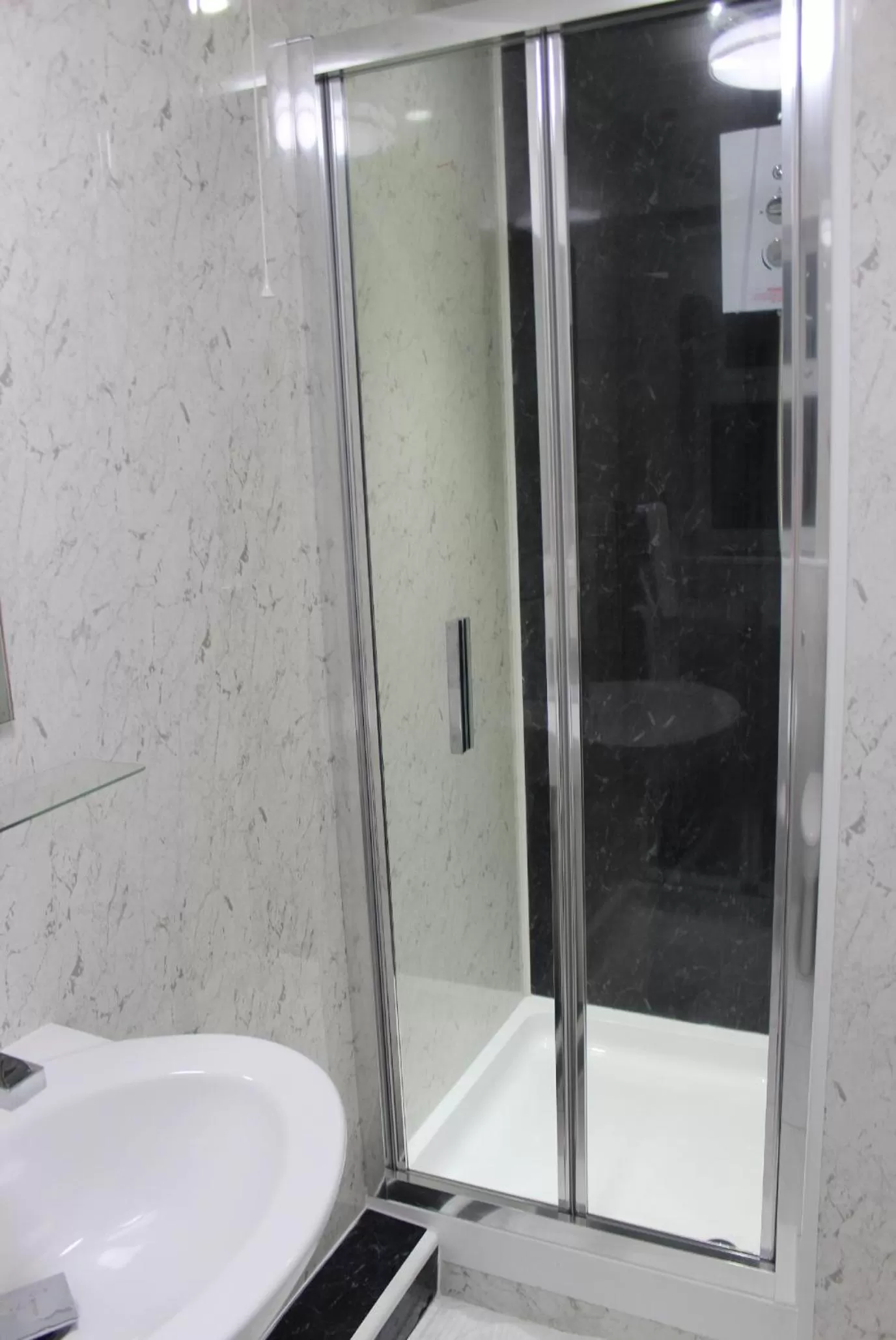 Shower in The Premier Lodge