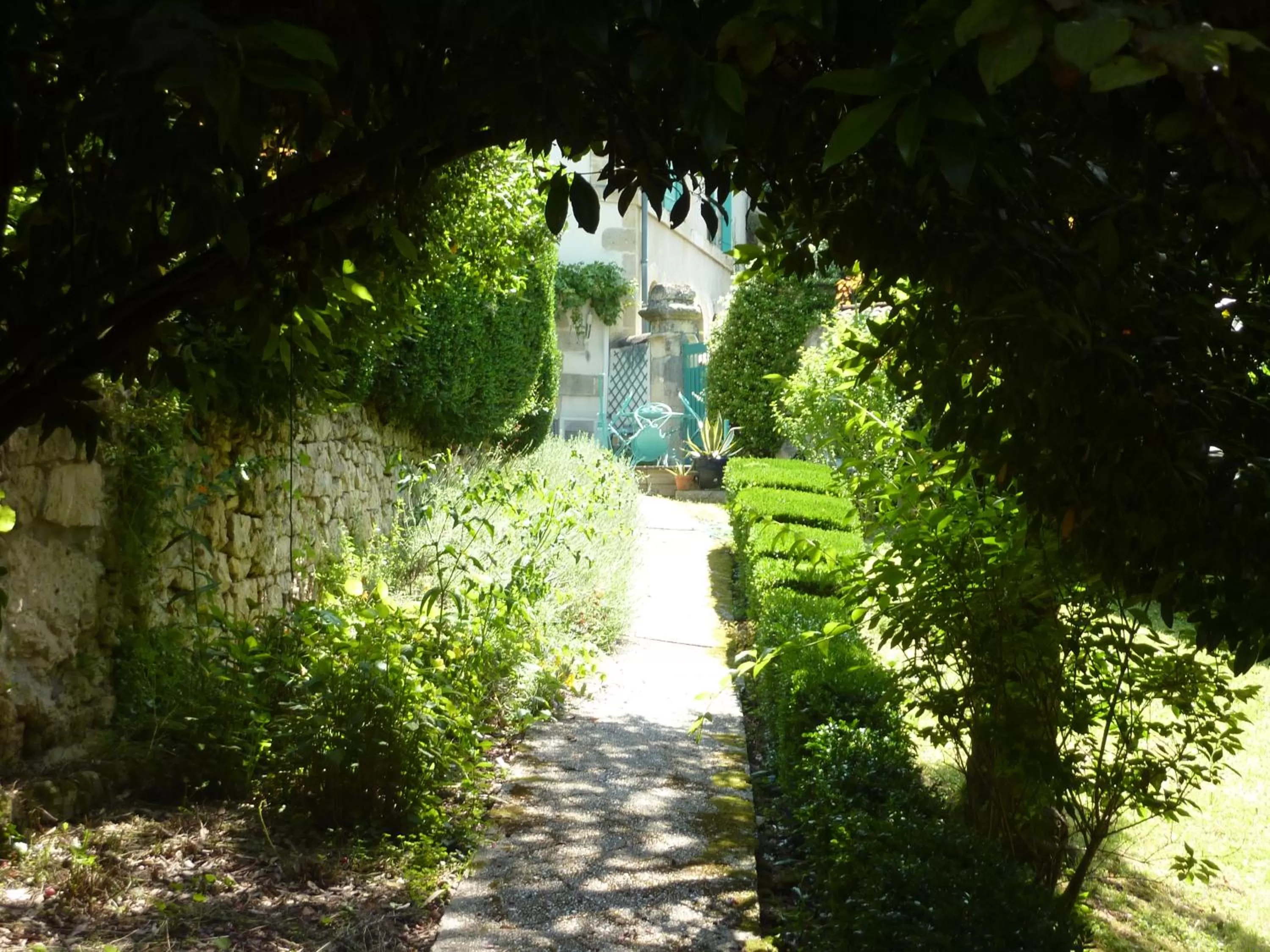 Garden in Beaux Chênes