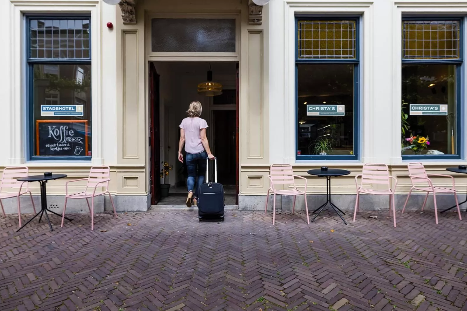 Facade/entrance in Stadshotel Steegoversloot