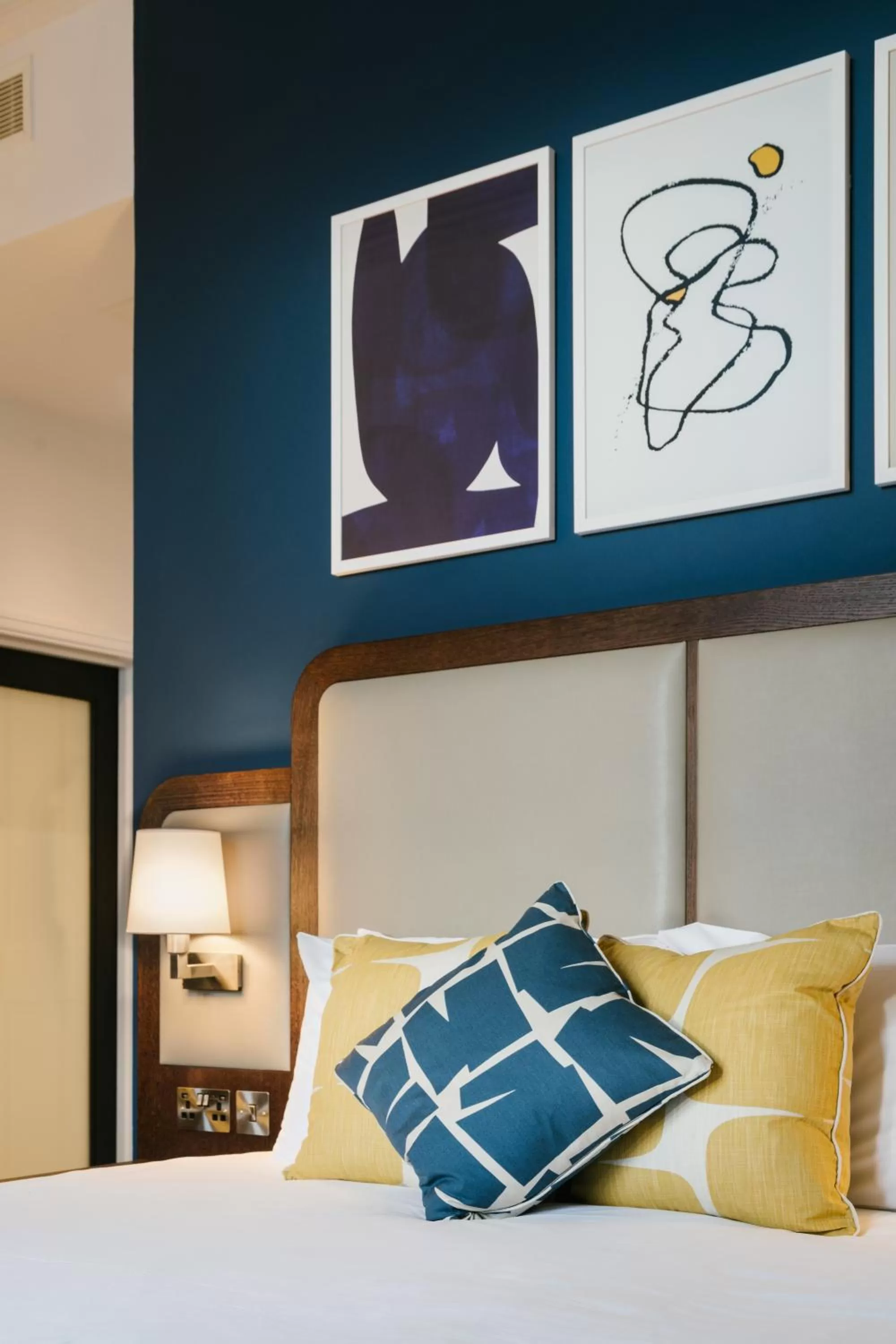 Decorative detail, Bed in voco Grand Central Glasgow by IHG