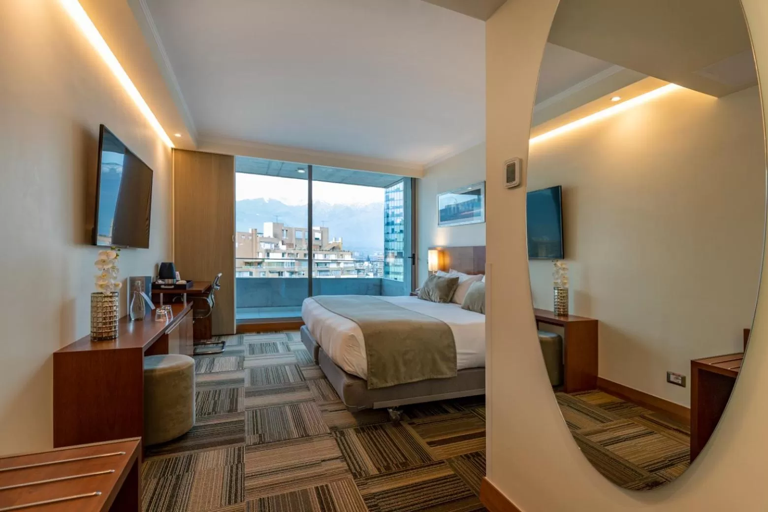 Bedroom, Bed in Best Western Premier Marina Las Condes