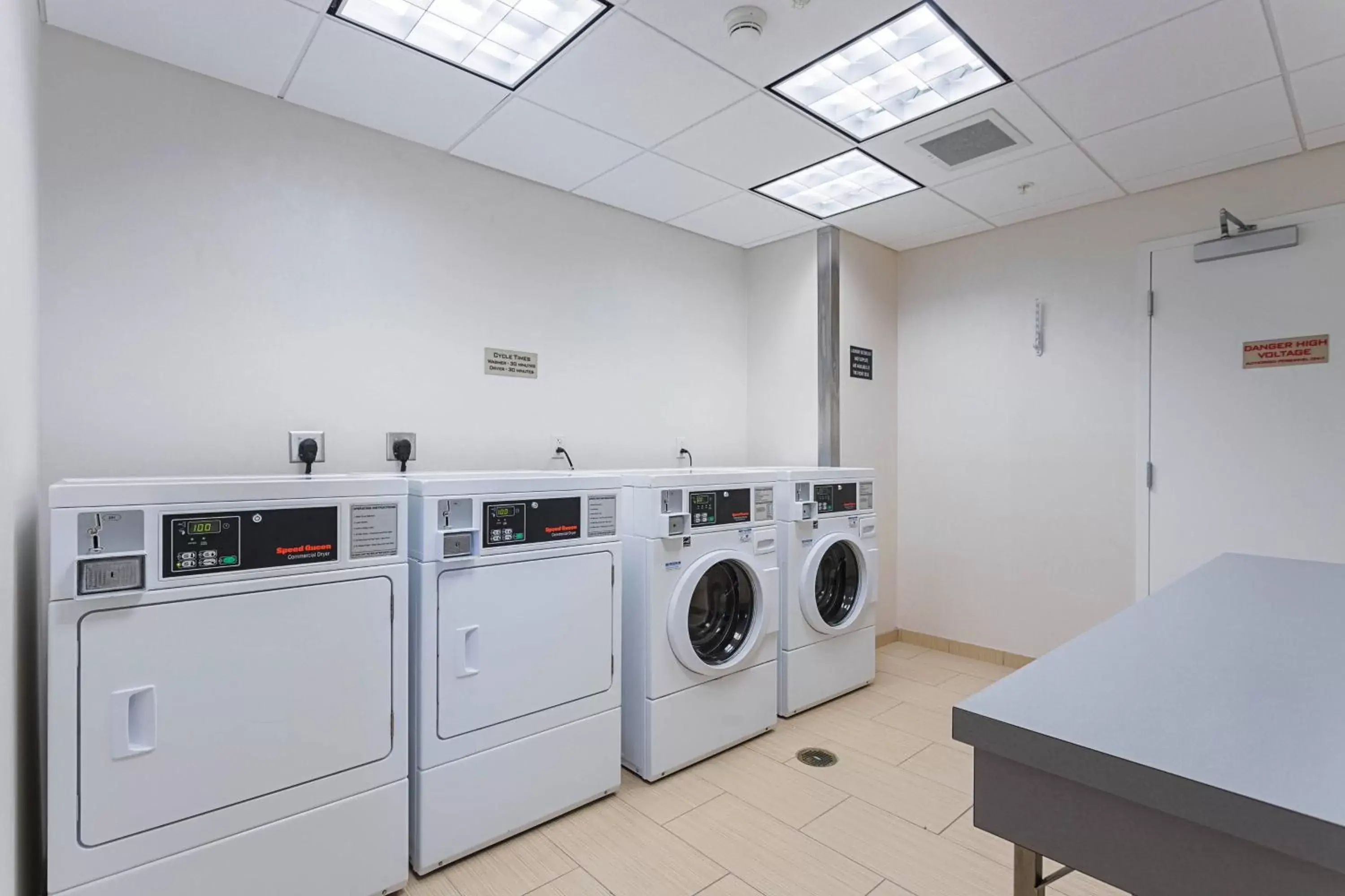 Other, Kitchen/Kitchenette in SpringHill Suites Tampa North/Tampa Palms