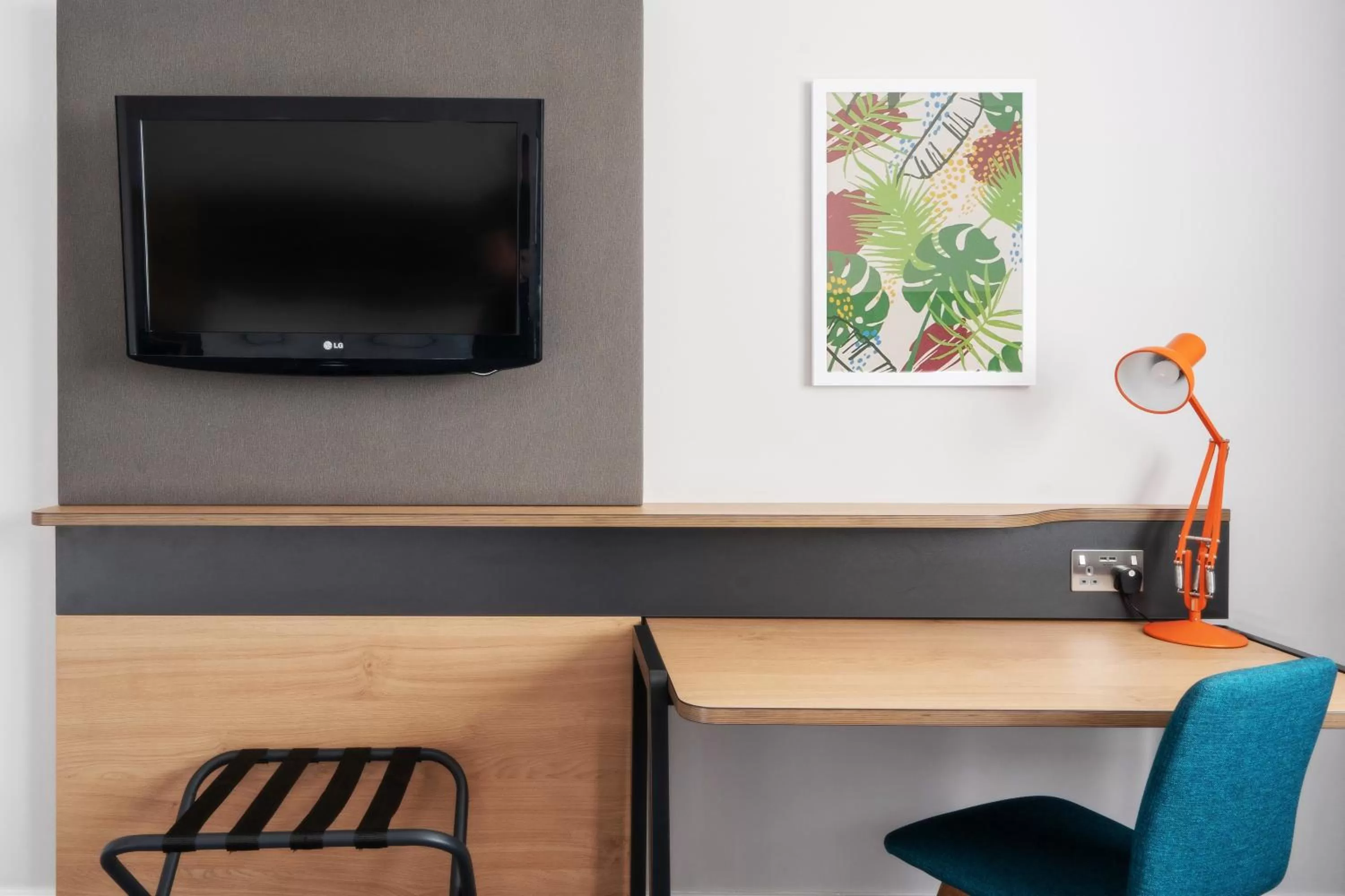 TV and multimedia in Holiday Inn Hemel Hempstead M1, Jct. 8 by IHG