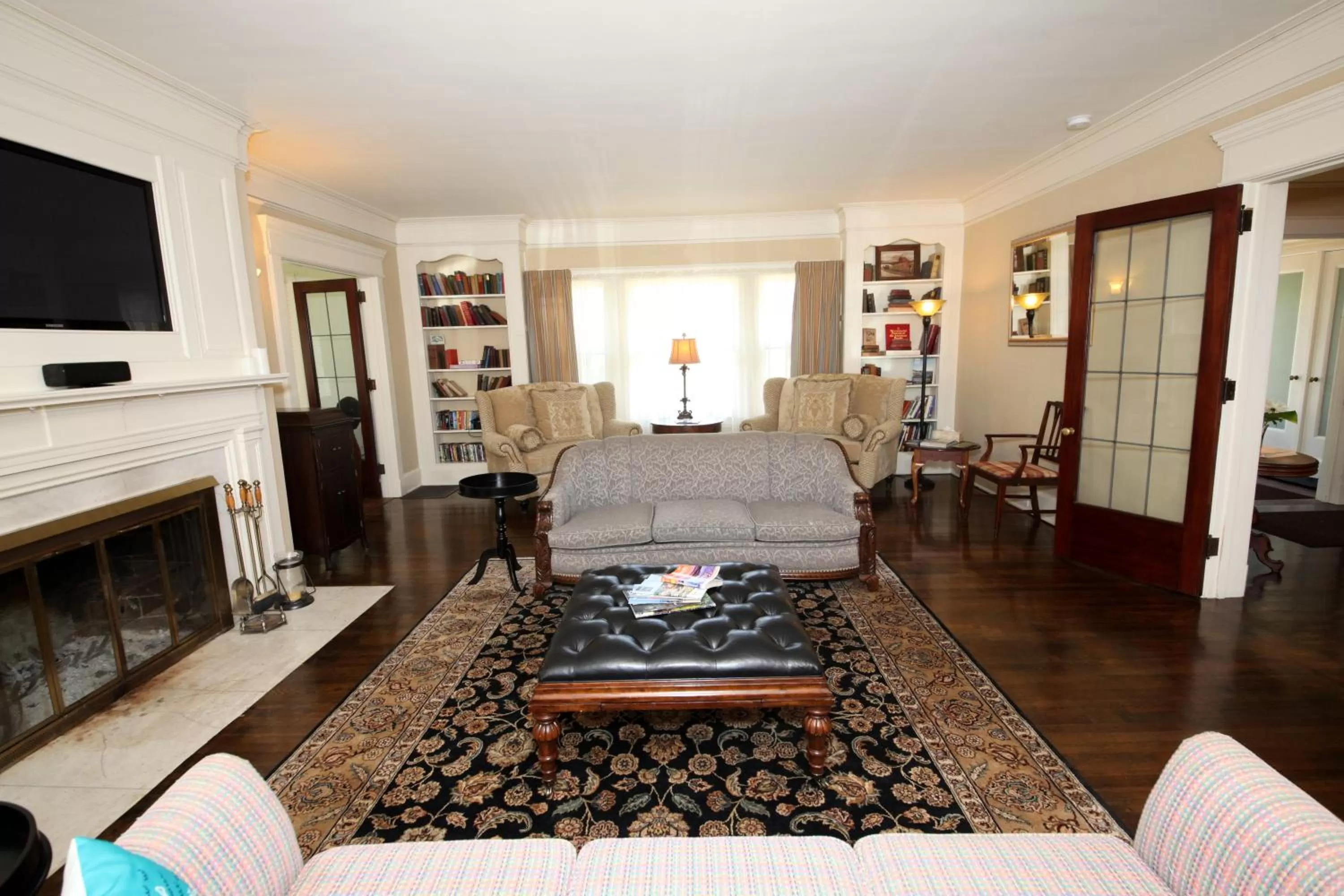 Seating Area in Leonard at Logan House