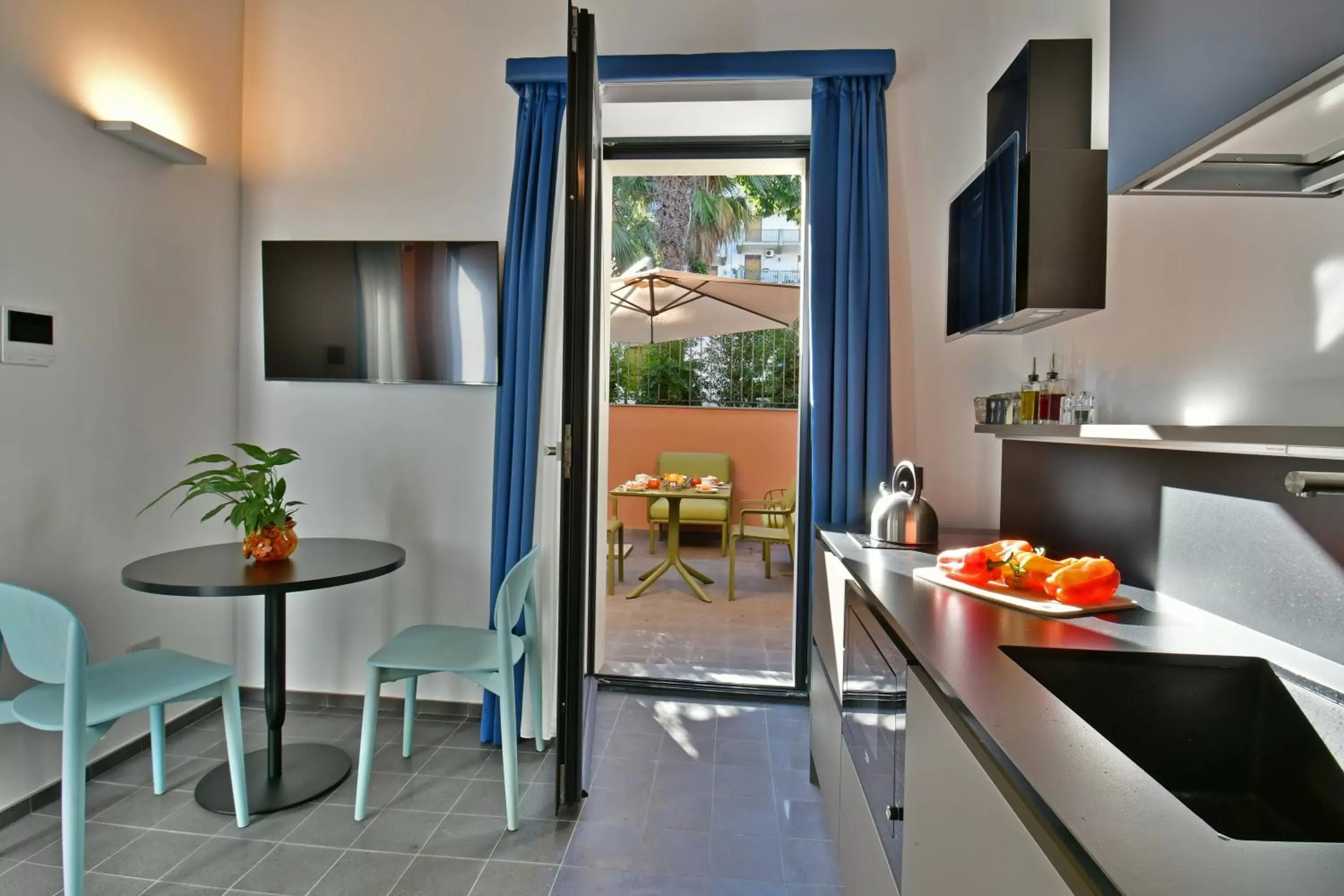 Dining area in Creuza De Ma