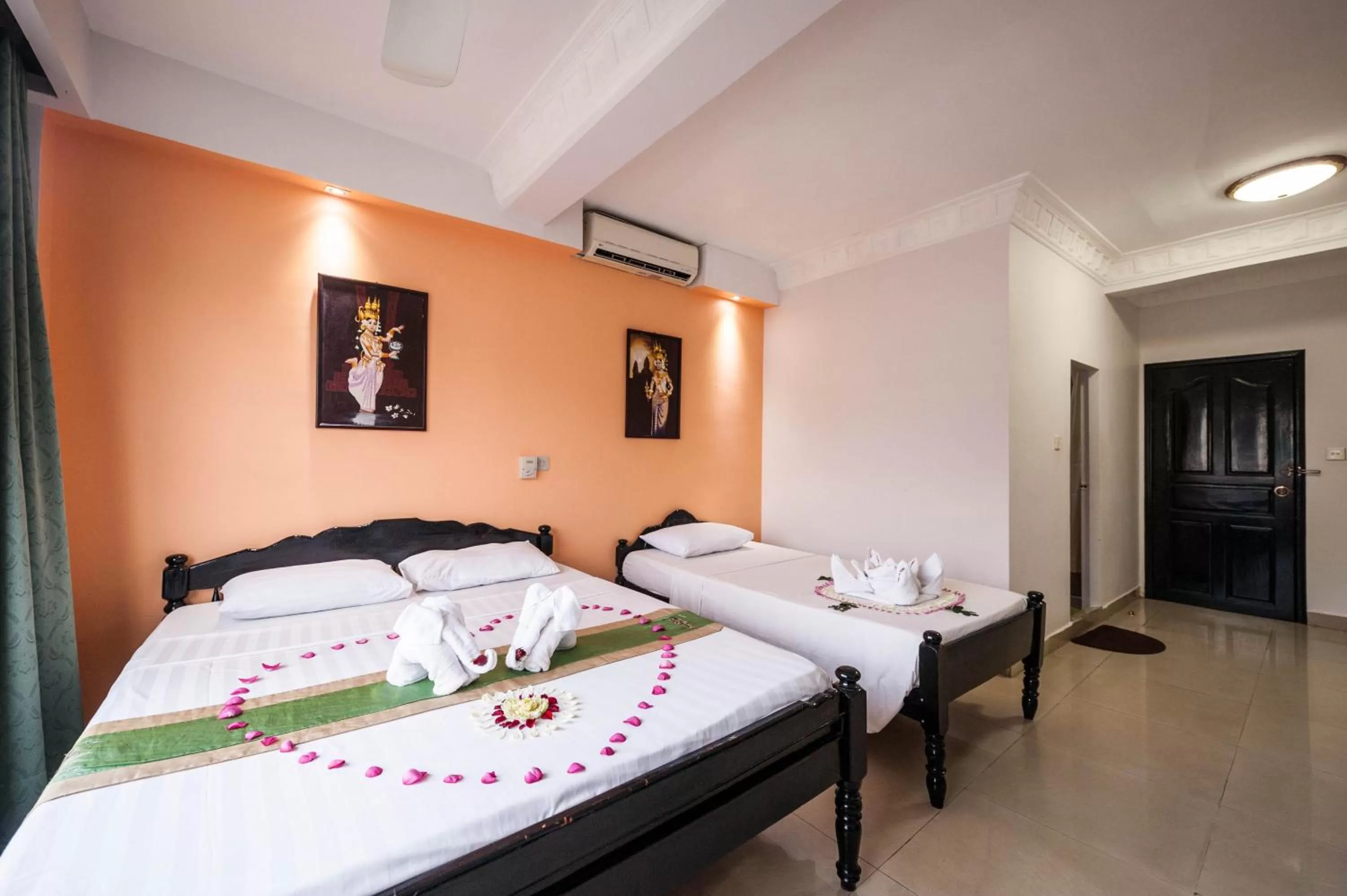 Bedroom in Angkor International Hotel