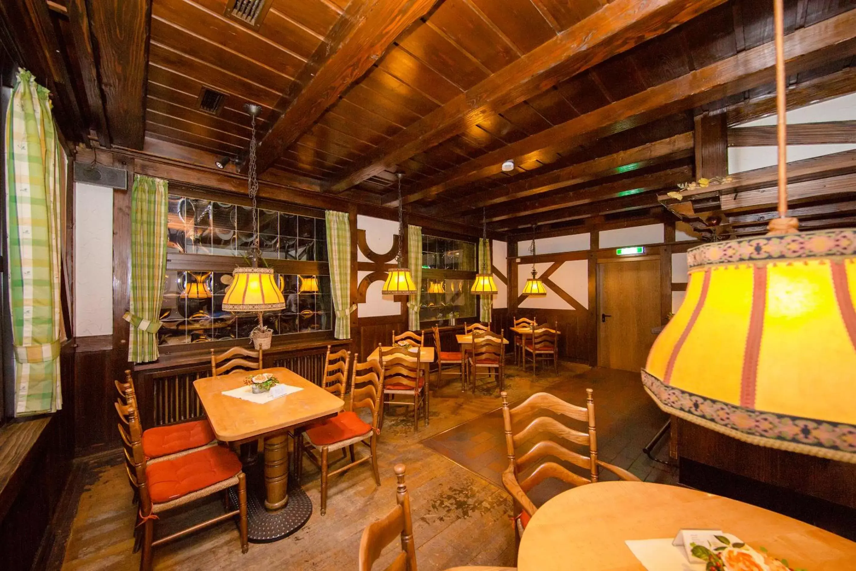 Lounge or bar in Montana Hotel Mönchengladbach Lounge or bar in Montana Hotel Mönchengladbach