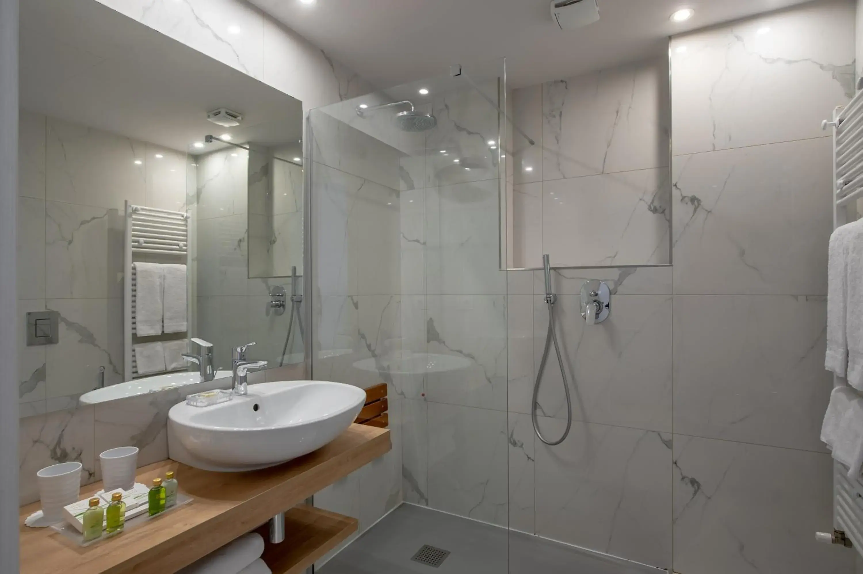 Bathroom in Olivi Hotel & Natural Spa