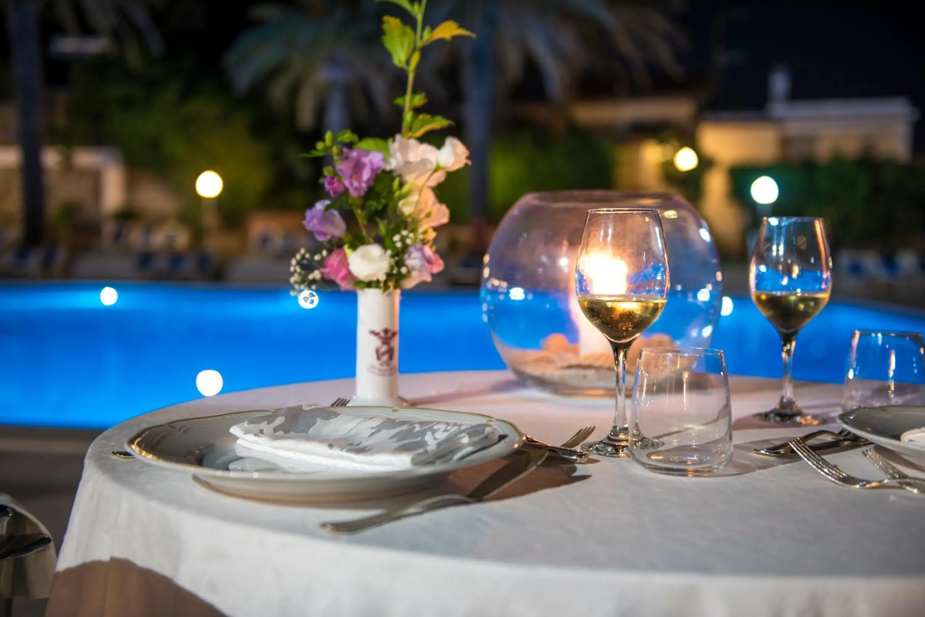 Night, Restaurant/Places to Eat in Hotel Ristorante Maga Circe