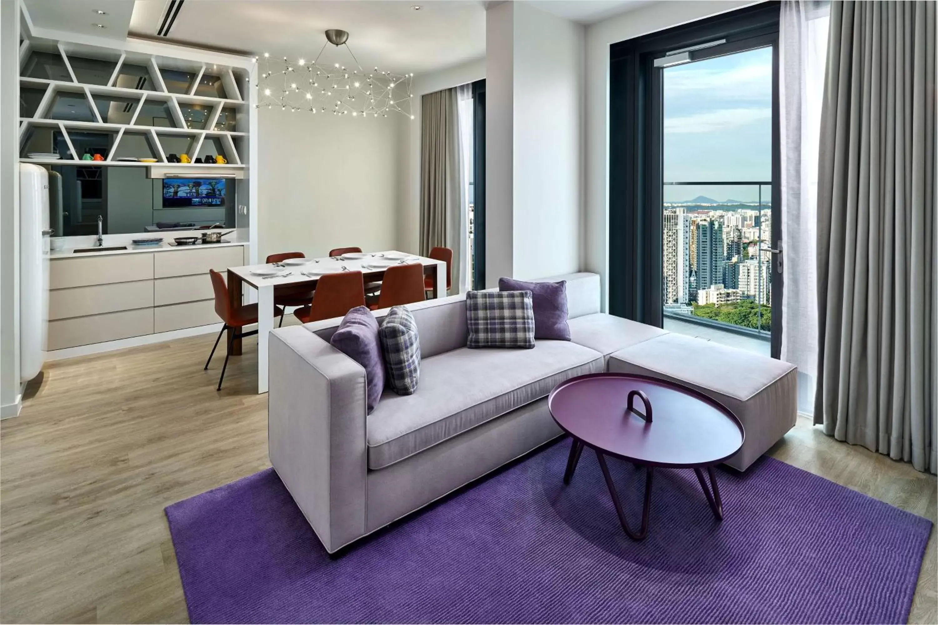 Kitchen or kitchenette, Seating Area in YOTEL Singapore Orchard Road